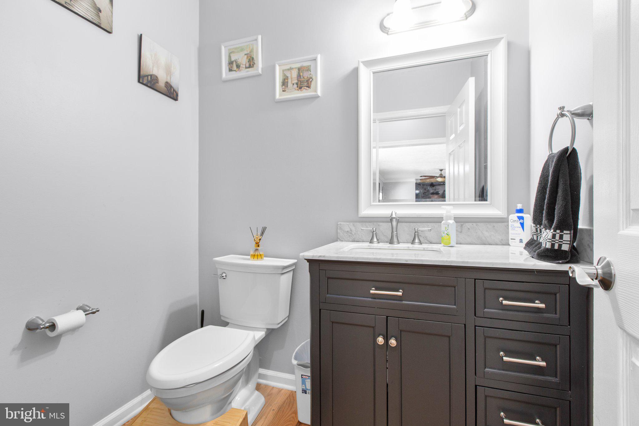 FOX CHASE - Residential