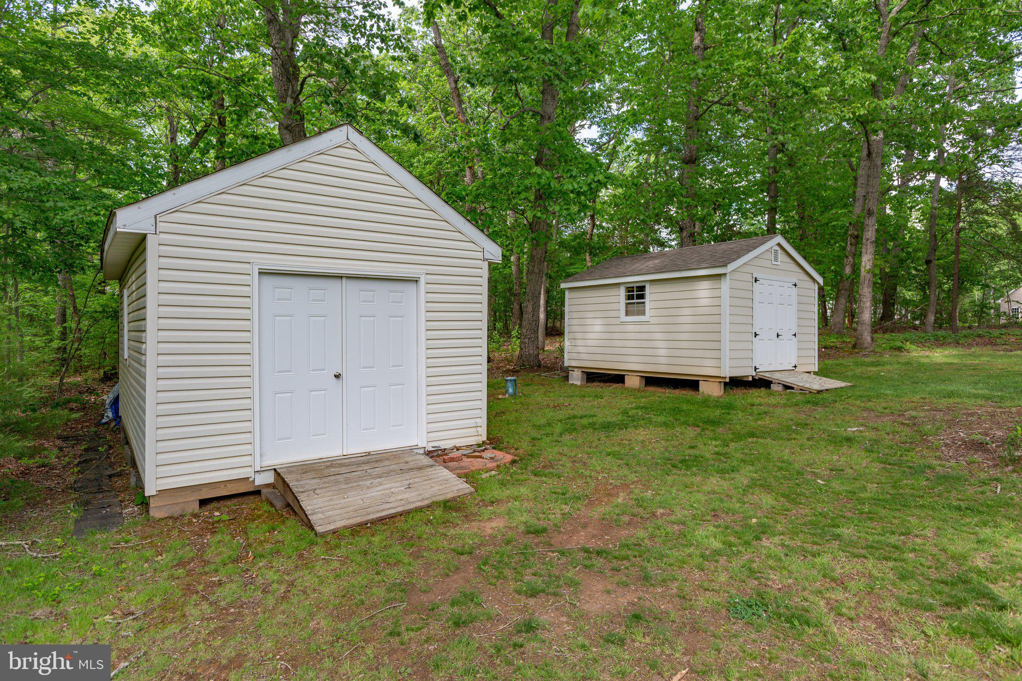 FOX CHASE - Residential