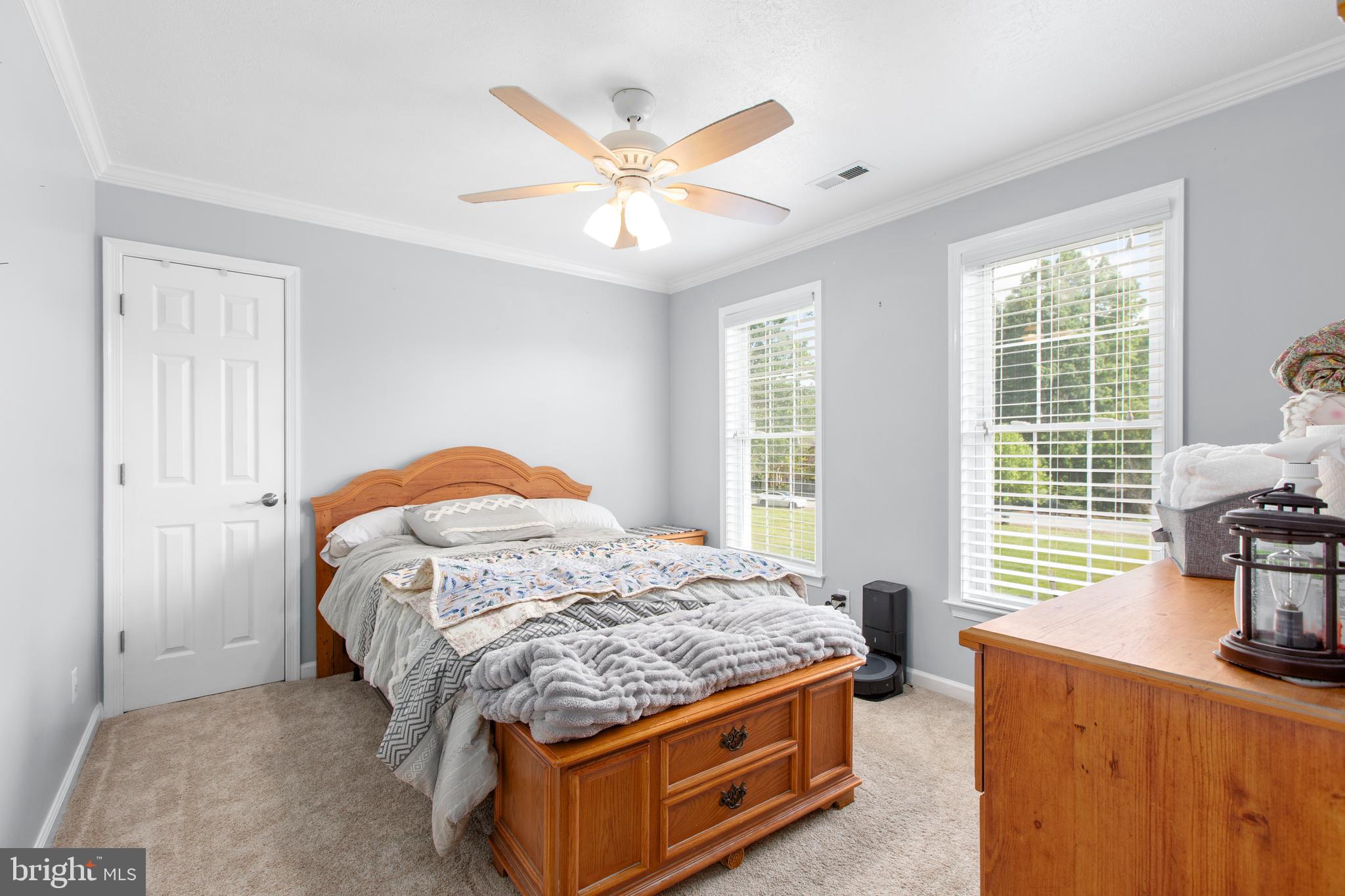 FOX CHASE - Residential