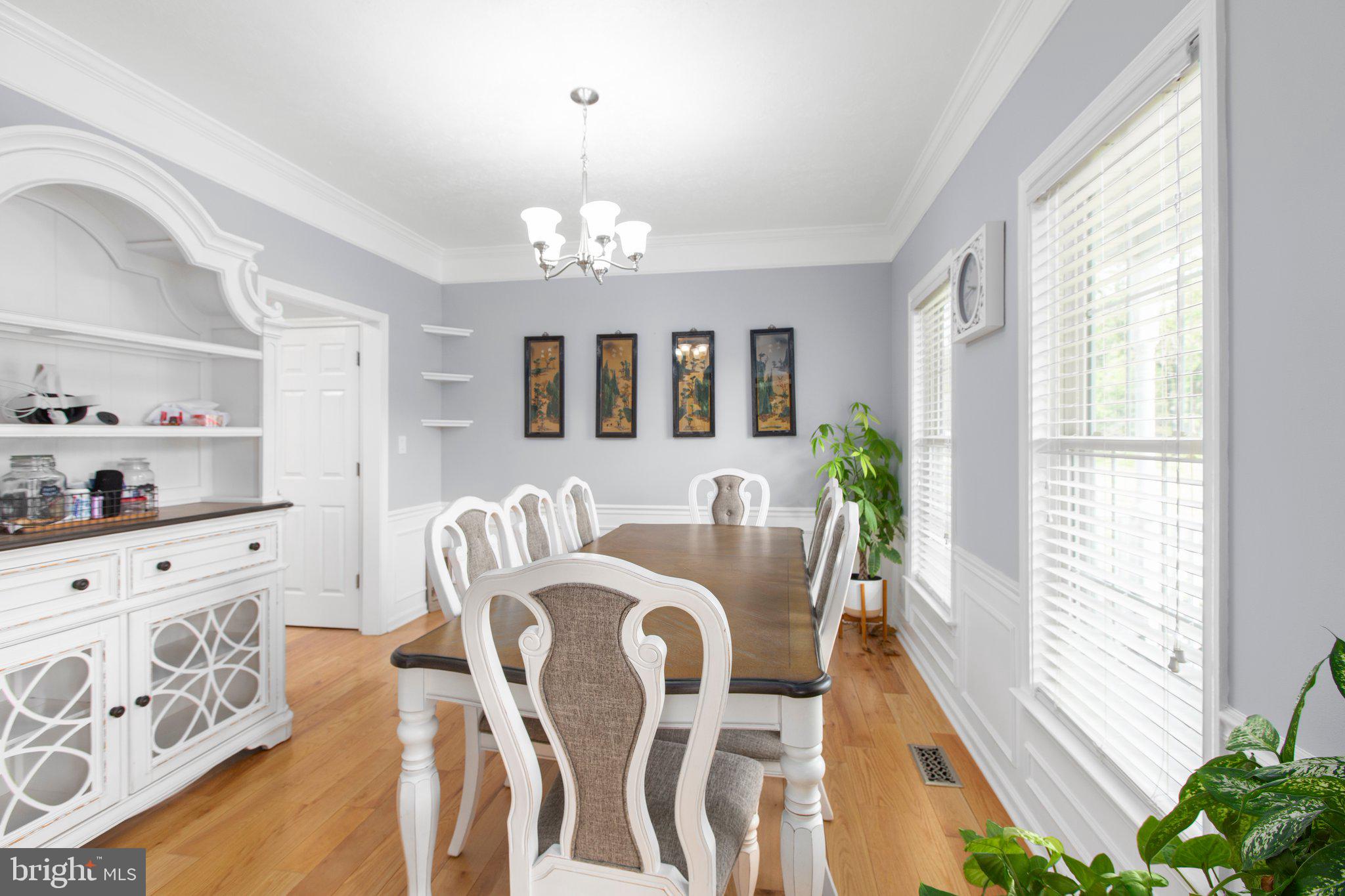 10747 GREENBRIAR LANE