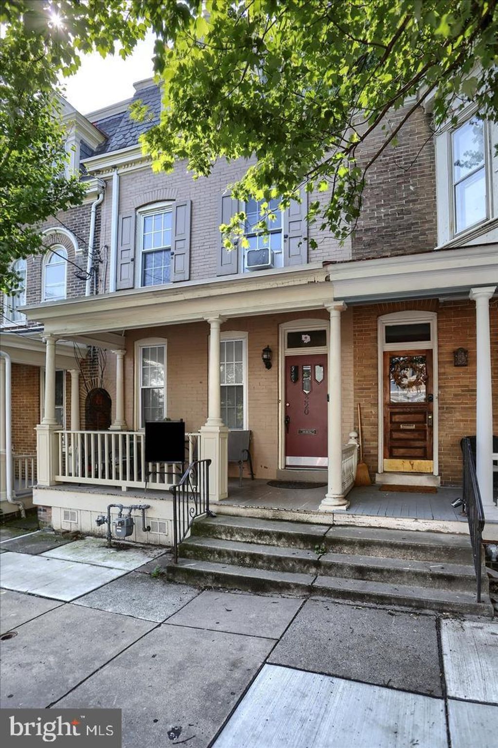 Photo of 320 W Lemon Street, Lancaster, PA 17603 (MLS # PALA2047854)