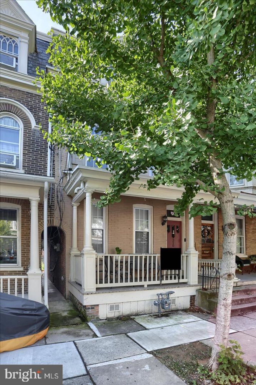 Photo of 320 W Lemon Street, Lancaster, PA 17603 (MLS # PALA2047854)