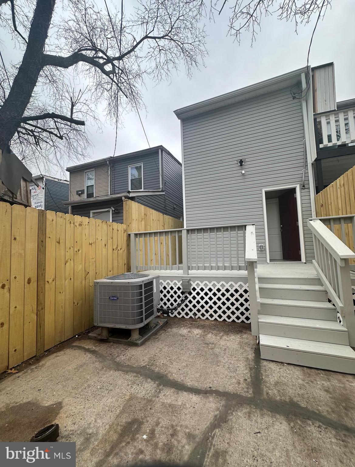 BROOKLYN - Residential