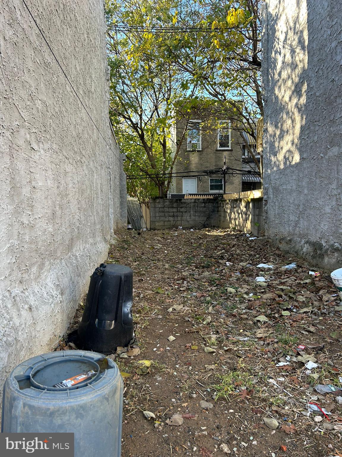 1528 S LECOUNT STREET