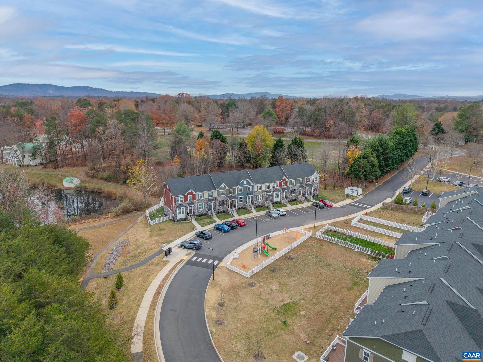 FOREST LAKES - Residential