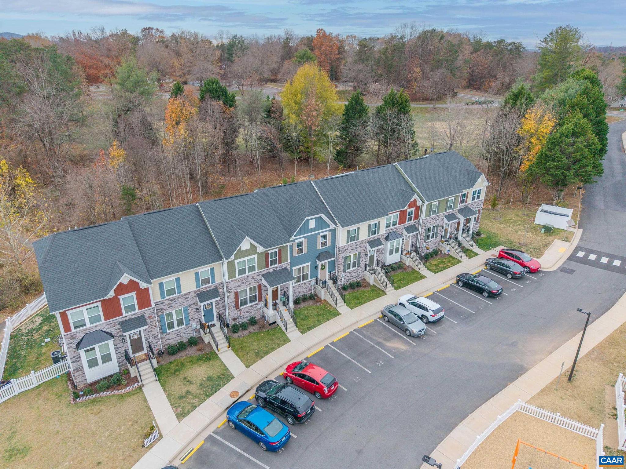 FOREST LAKES - Residential