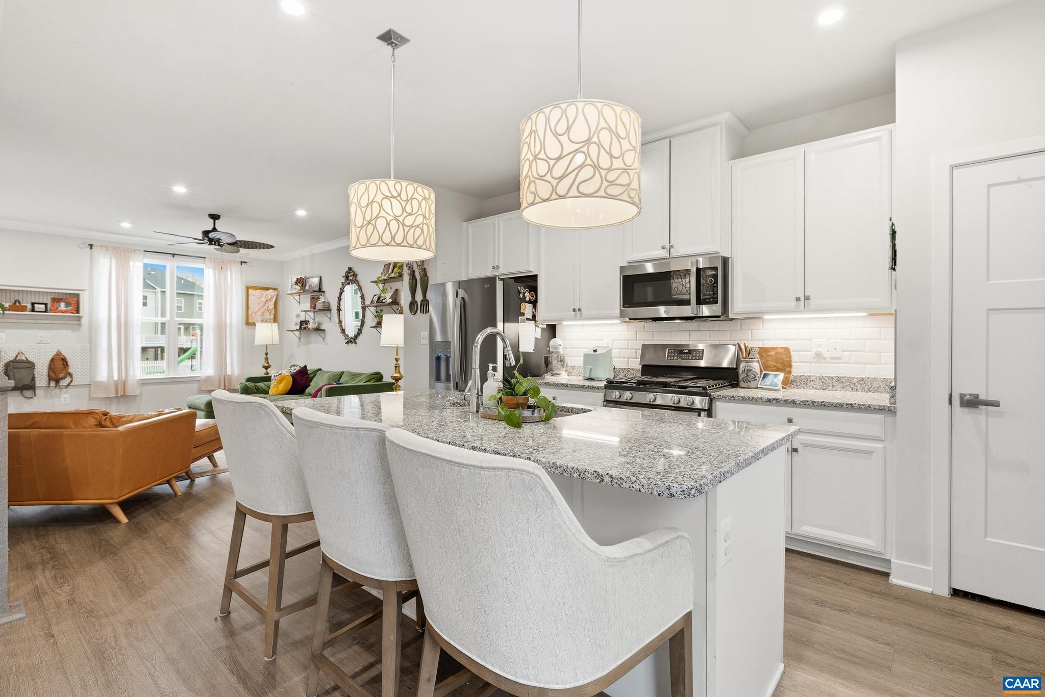 FOREST LAKES - Residential