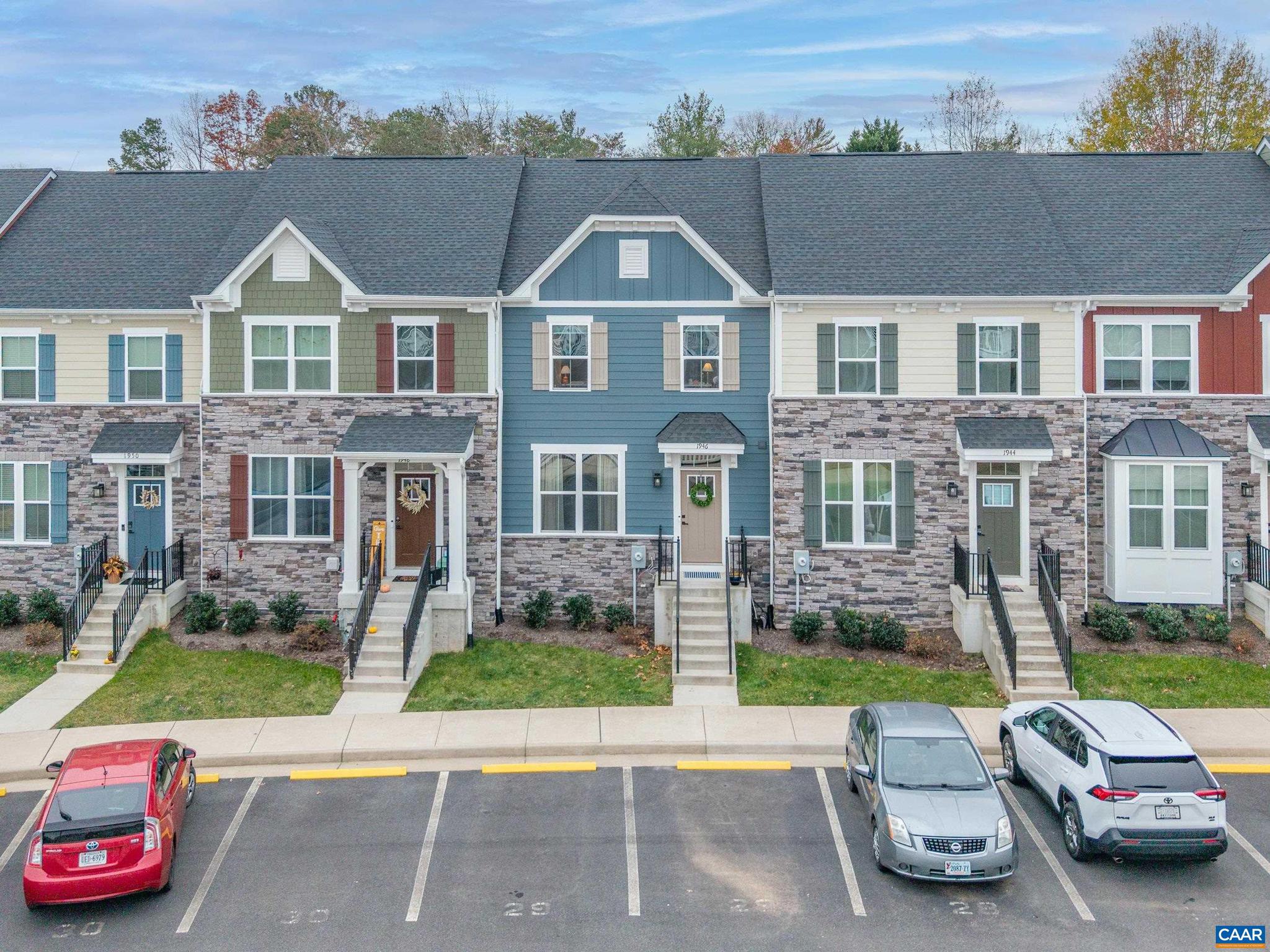 FOREST LAKES - Residential