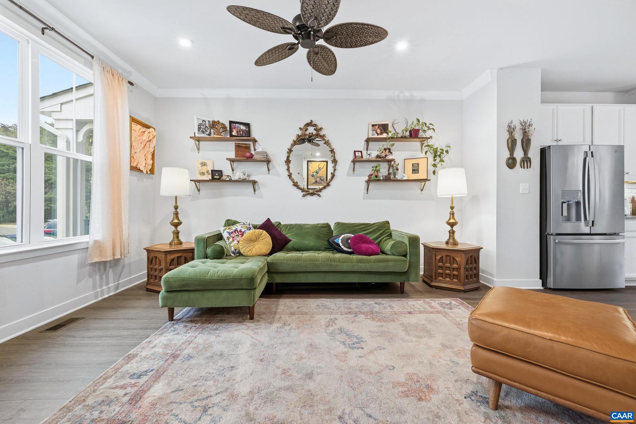 FOREST LAKES - Residential