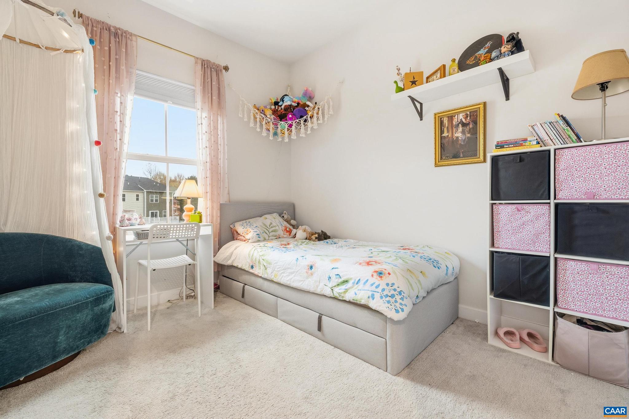 FOREST LAKES - Residential