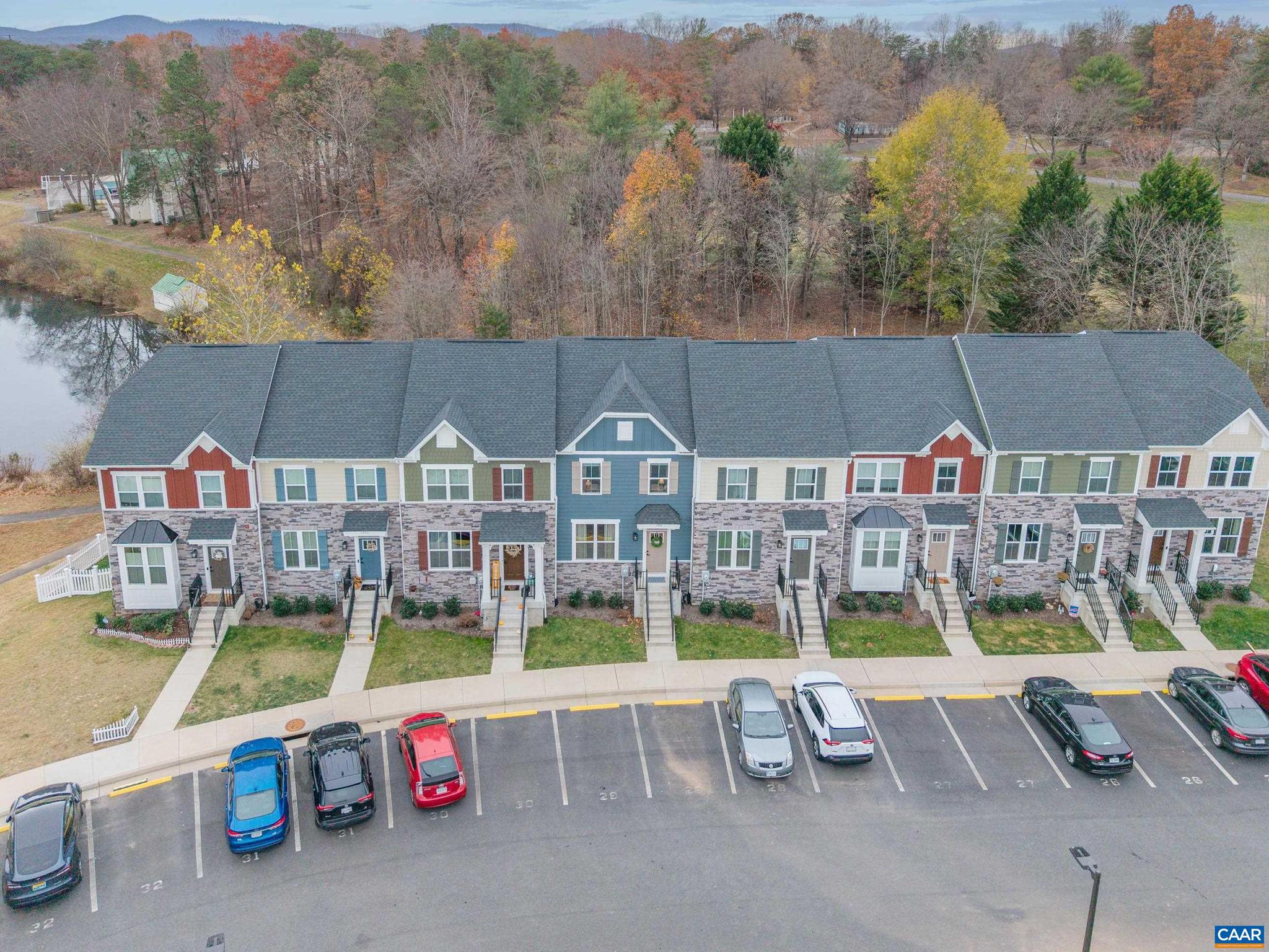 FOREST LAKES - Residential