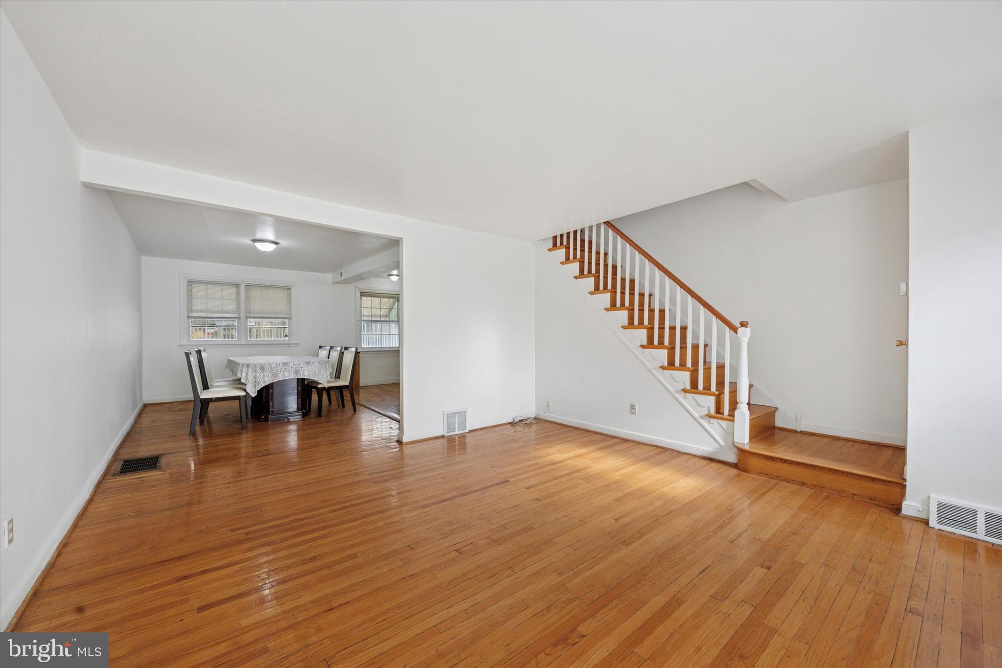 JUNIATA - Residential