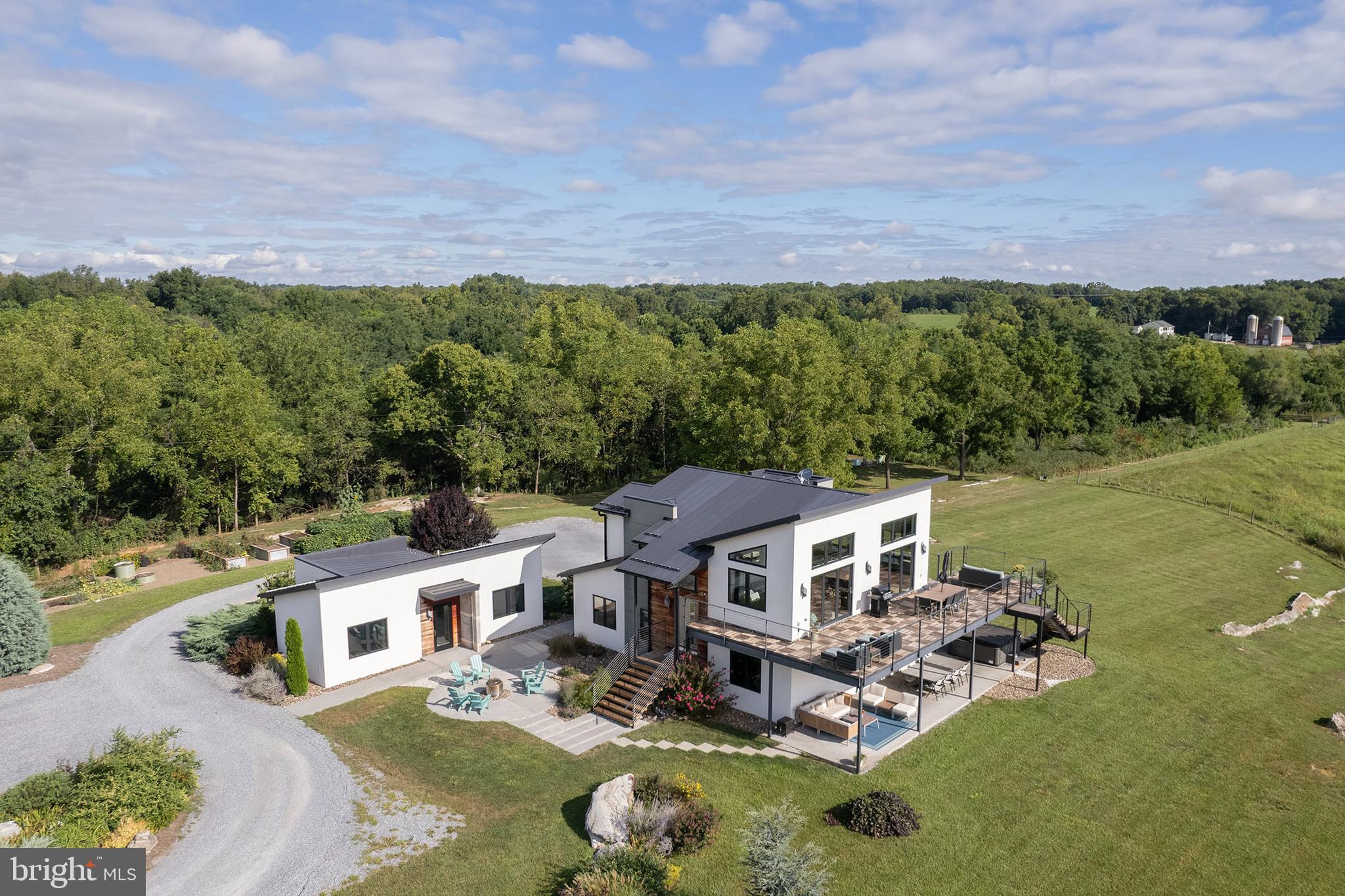 1744 LORD FAIRFAX HIGHWAY