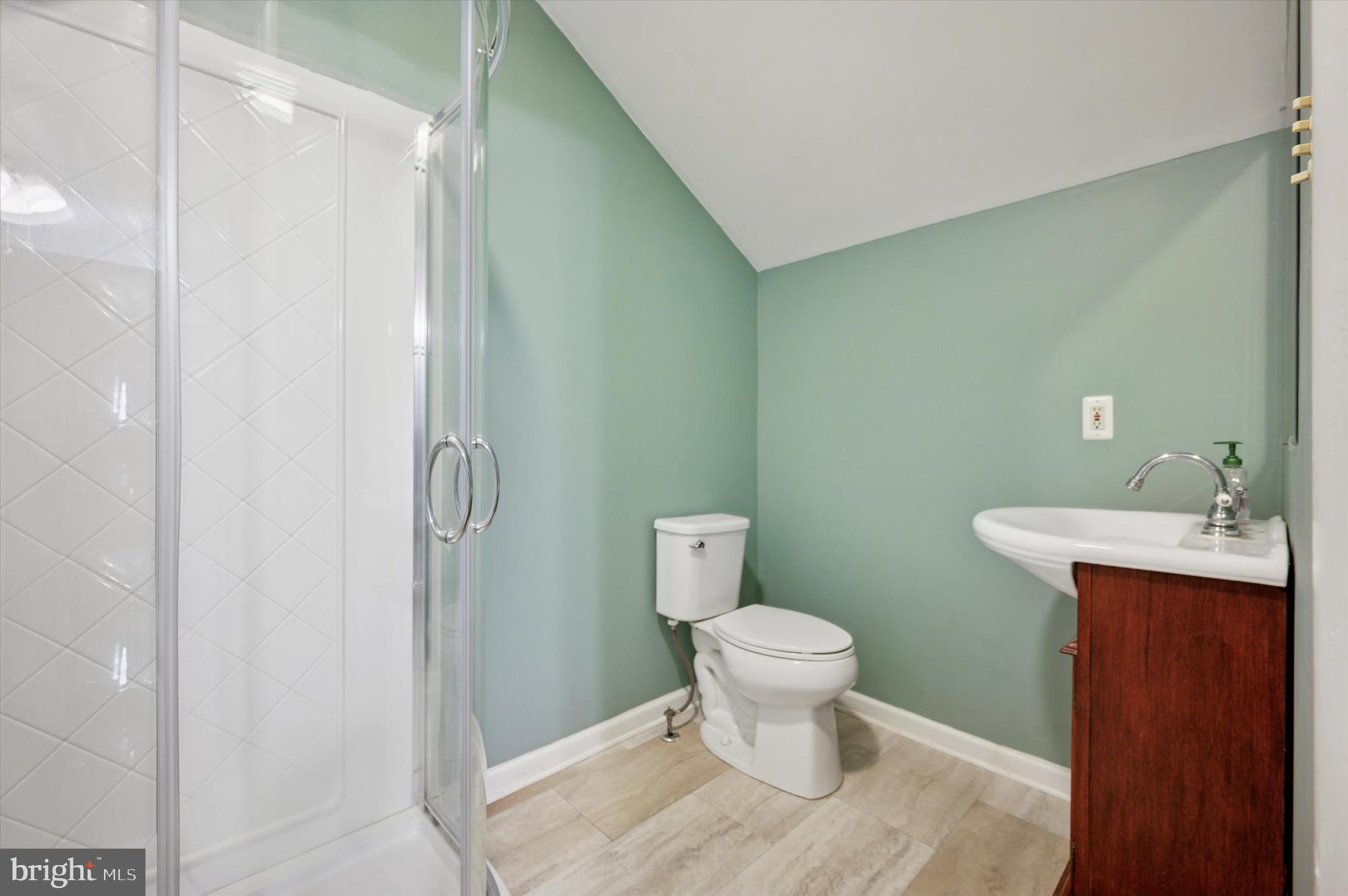 LAUREL HILLS - Residential