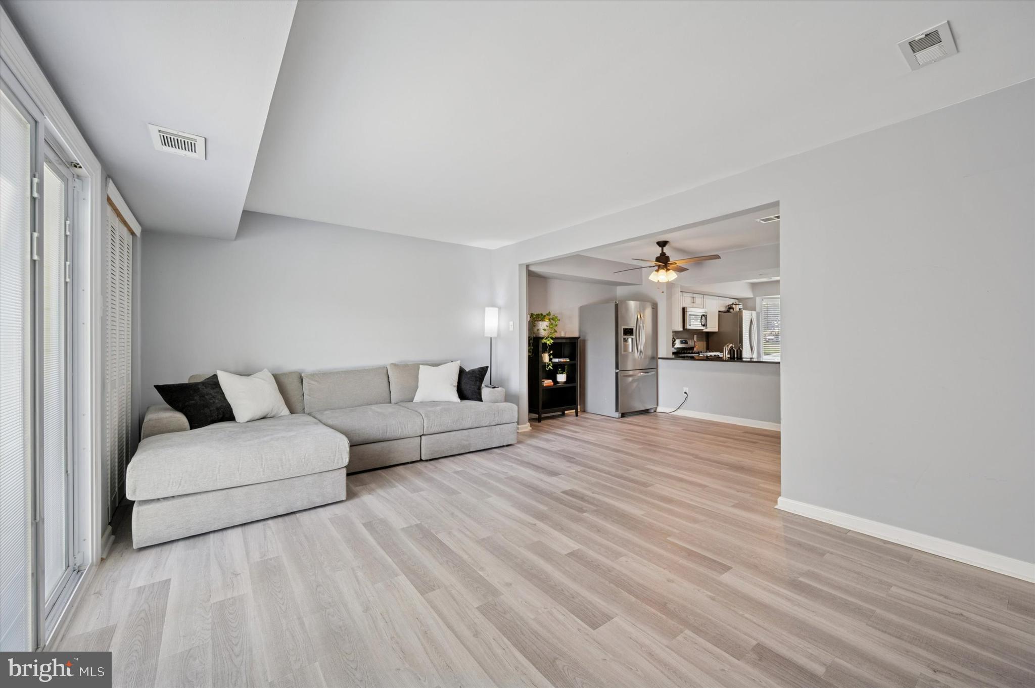 LAUREL HILLS - Residential