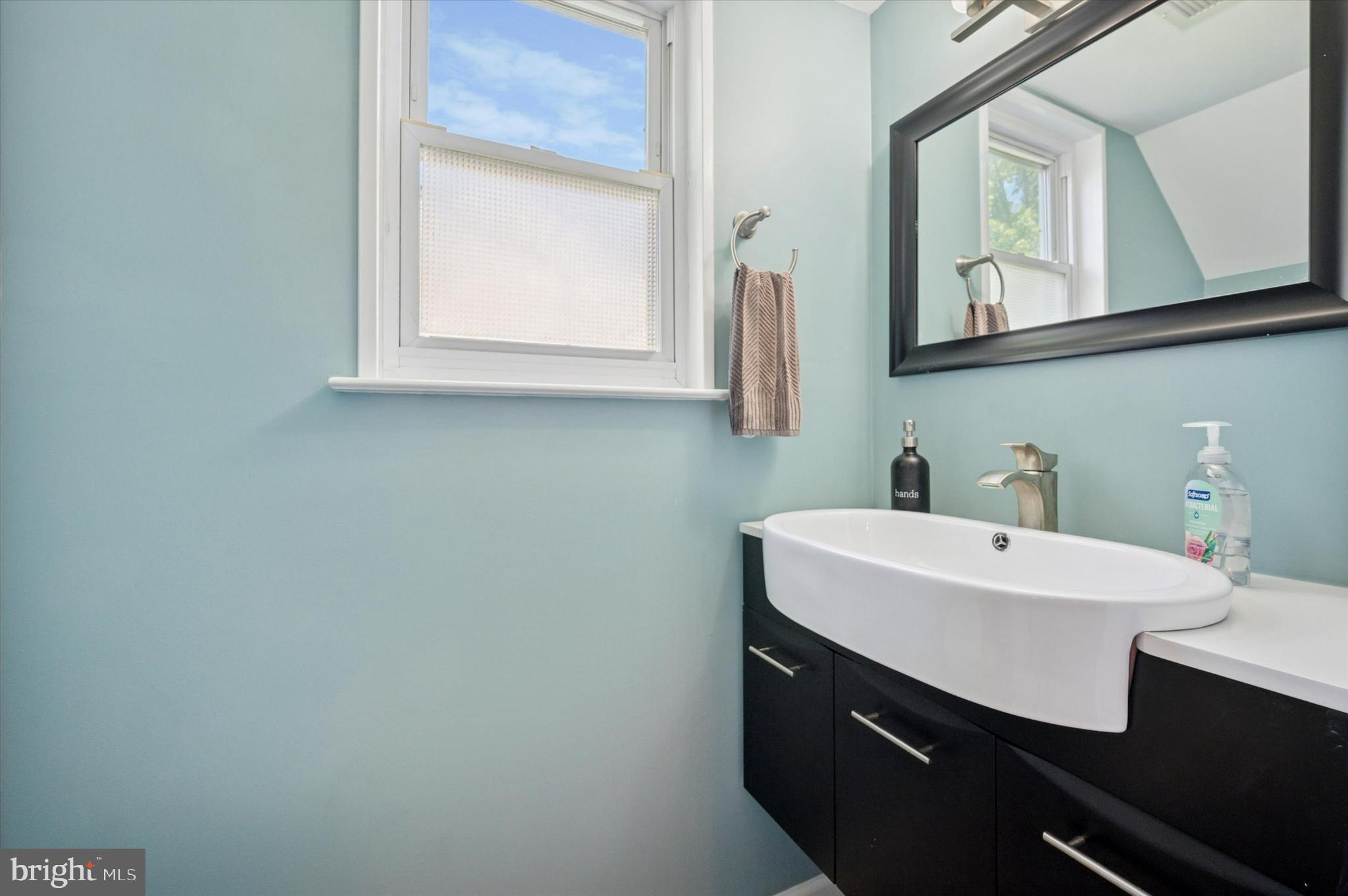 LAUREL HILLS - Residential