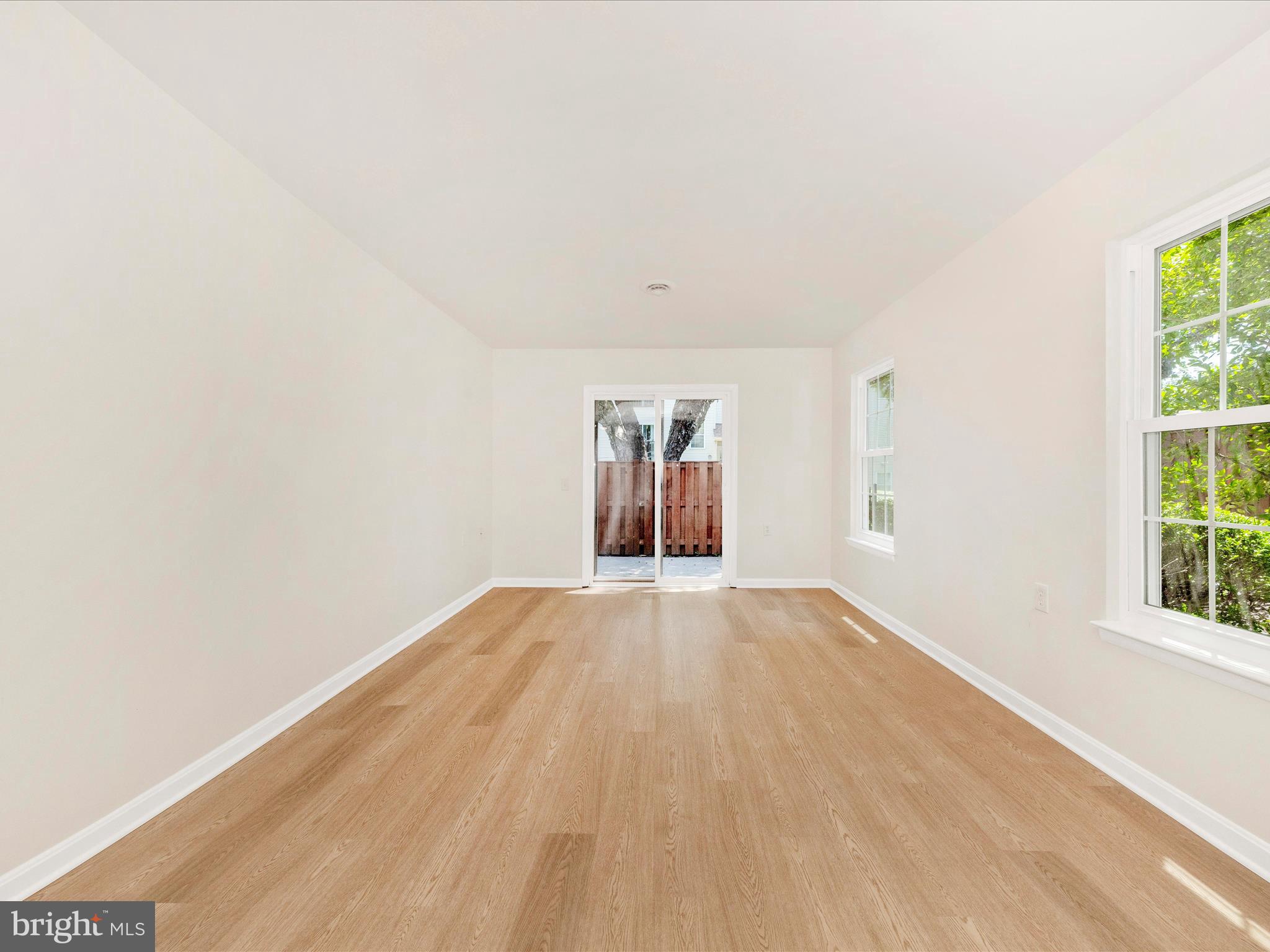 5702 LAVENDER PLAZA C