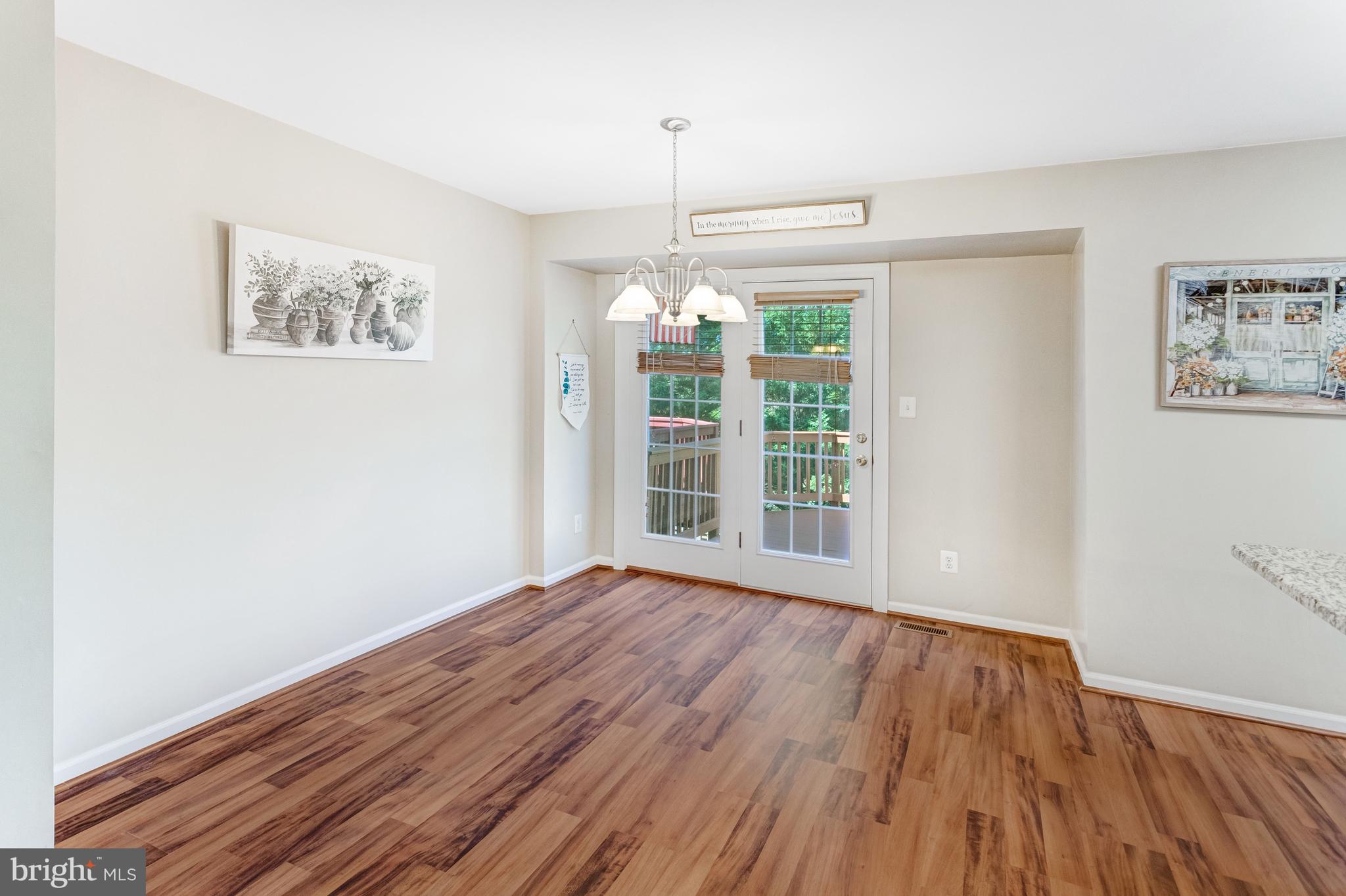 GREENHILL CROSSING - Residential