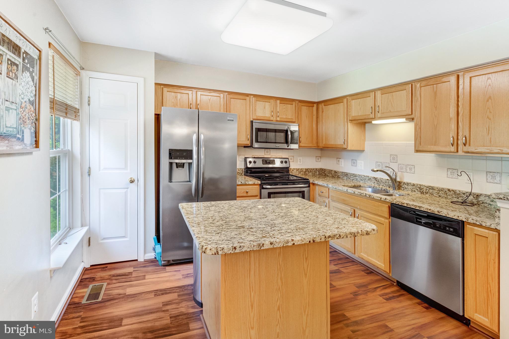 GREENHILL CROSSING - Residential