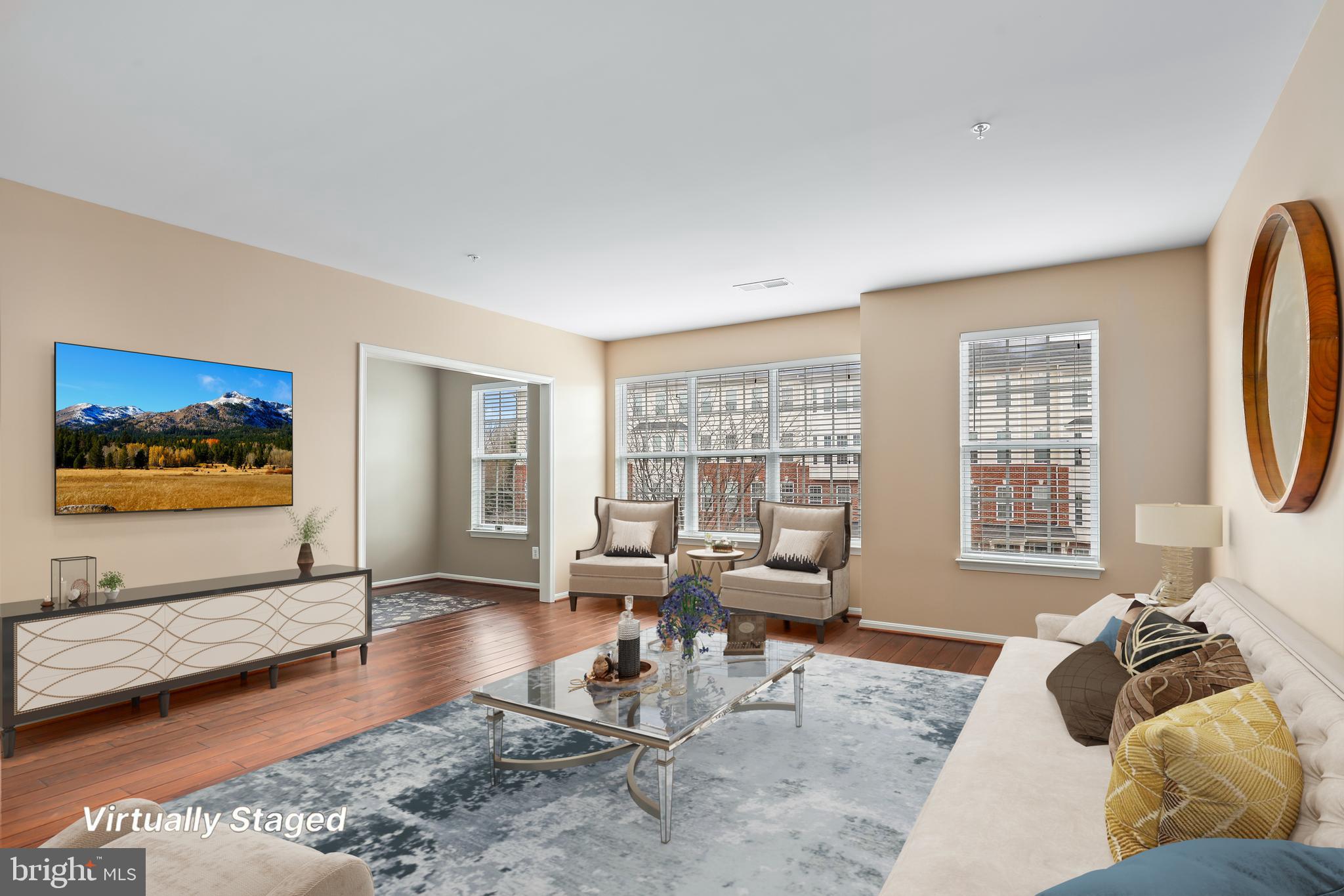 LANSDOWNE TOWN CENTER - Residential