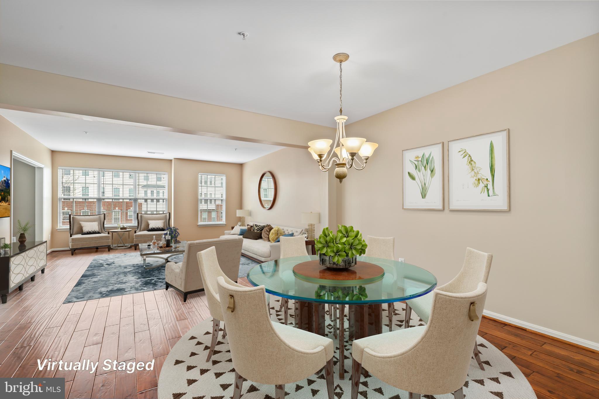 LANSDOWNE TOWN CENTER - Residential