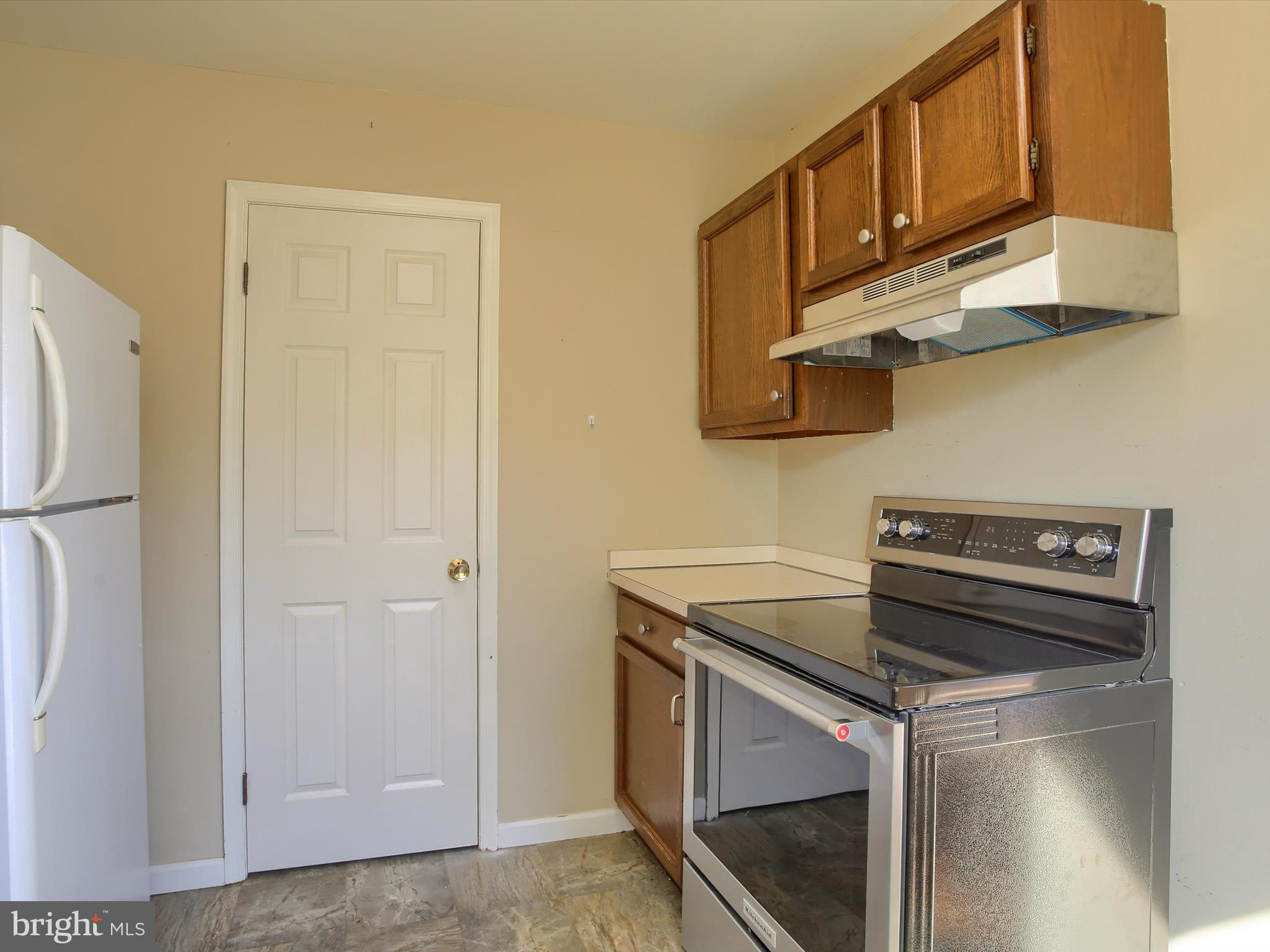 VALLEY GREEN VILLAGE WEST - Residential