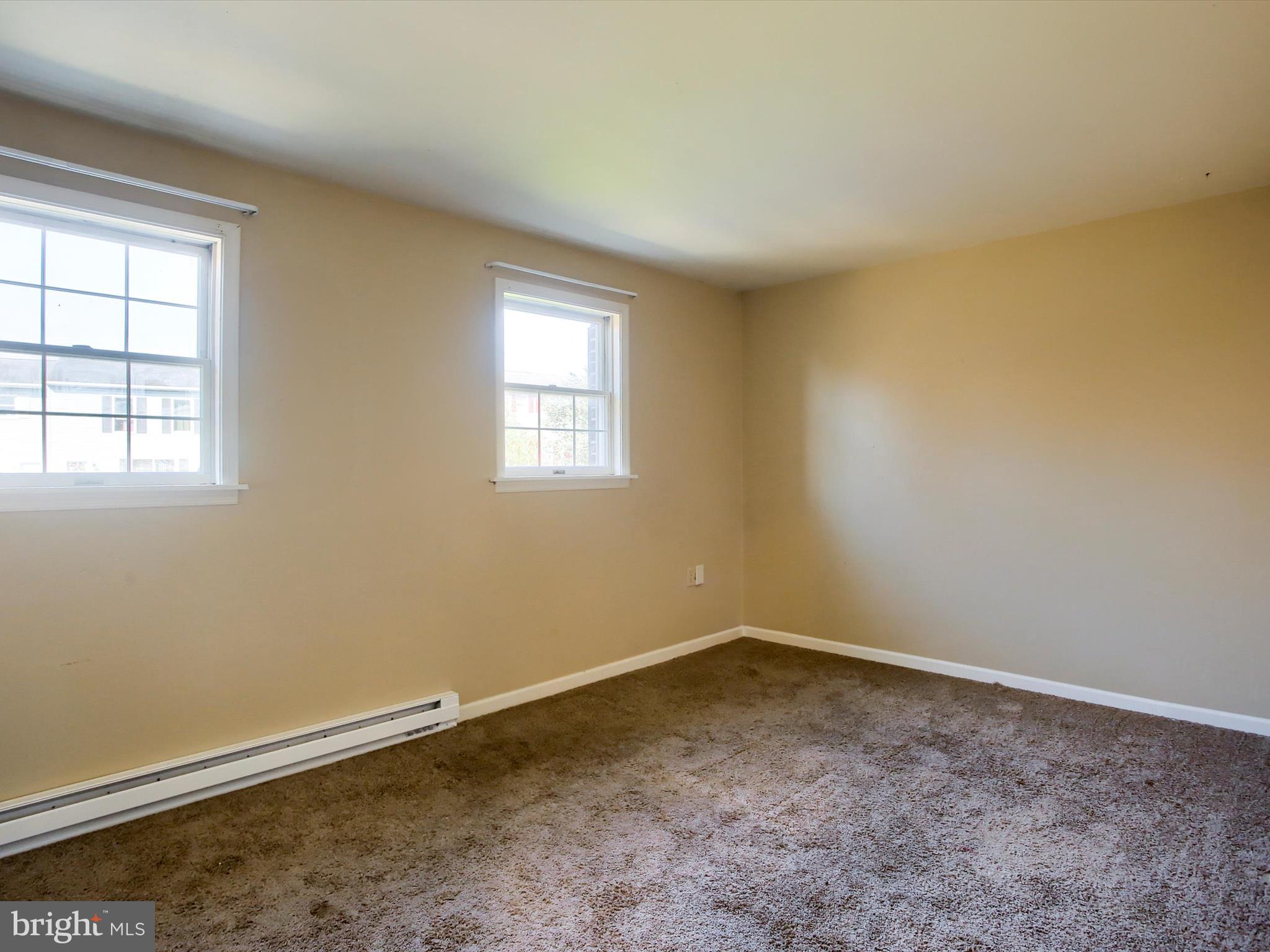 VALLEY GREEN VILLAGE WEST - Residential