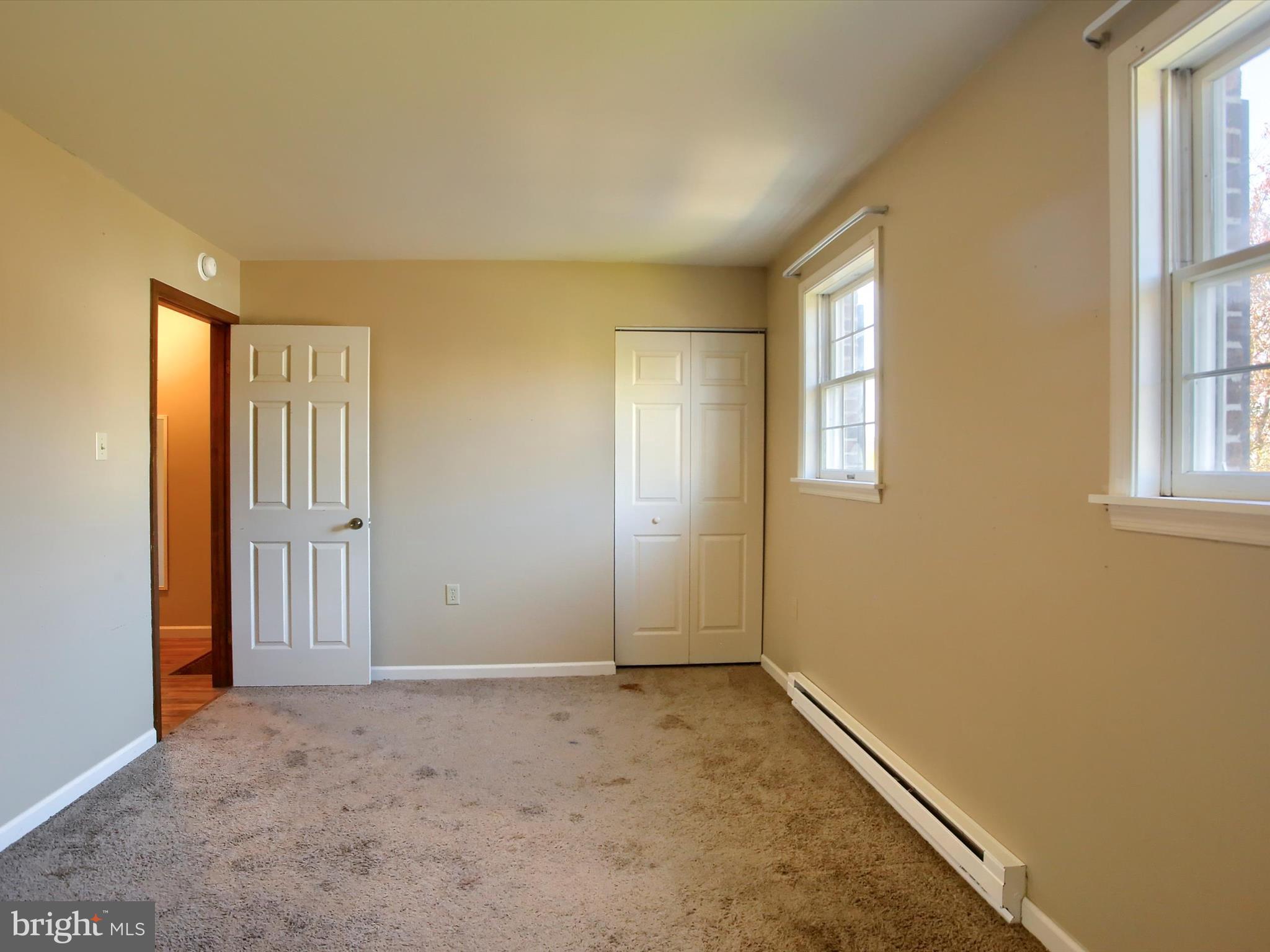 VALLEY GREEN VILLAGE WEST - Residential