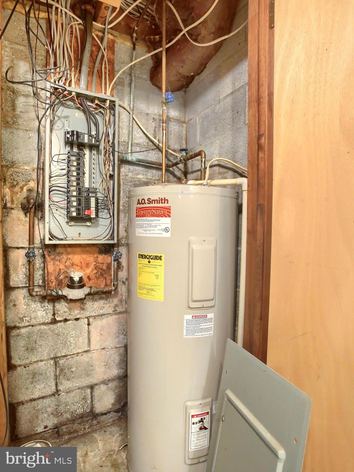 VALLEY GREEN VILLAGE WEST - Residential