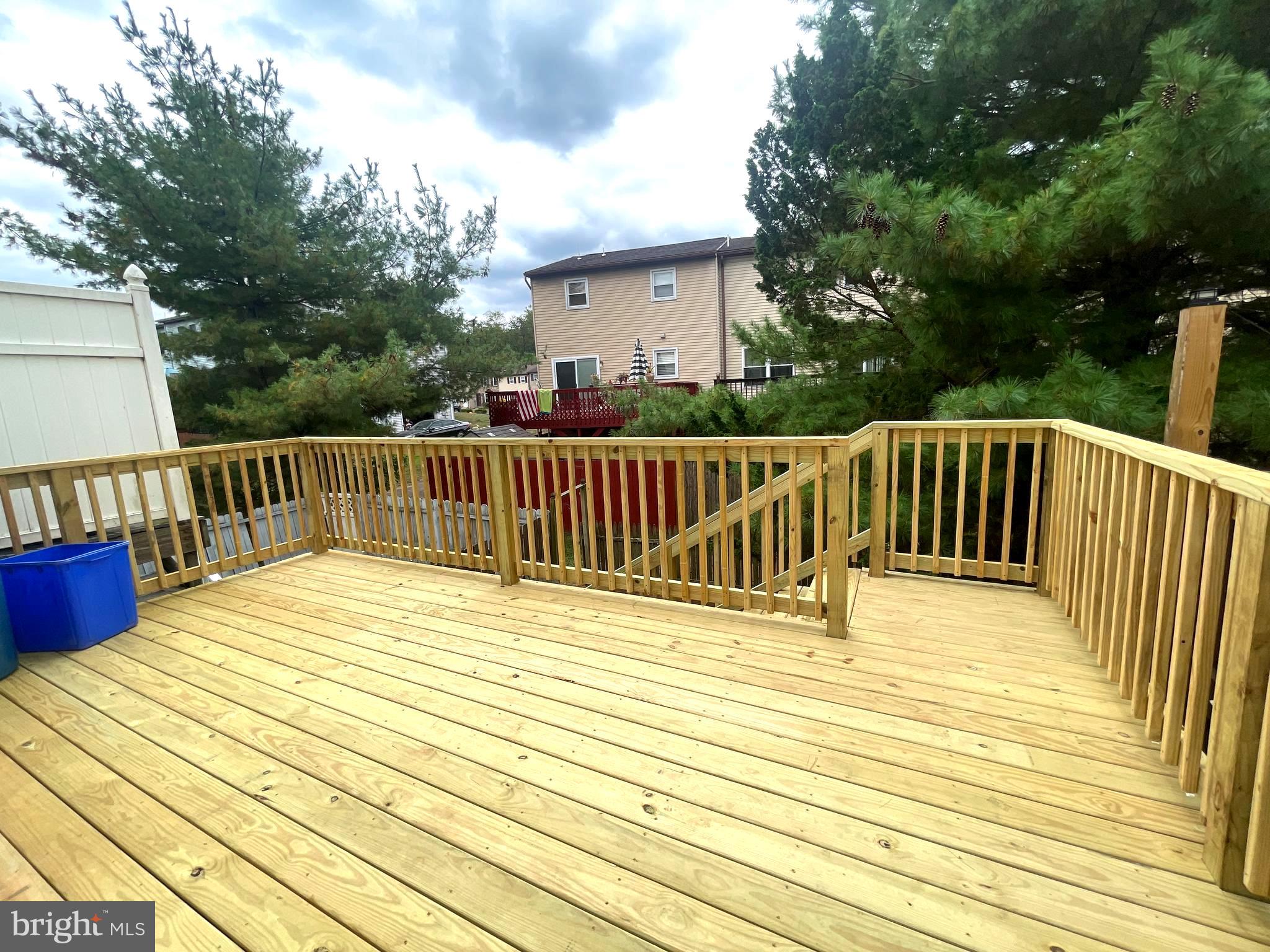 VALLEY GREEN VILLAGE WEST - Residential