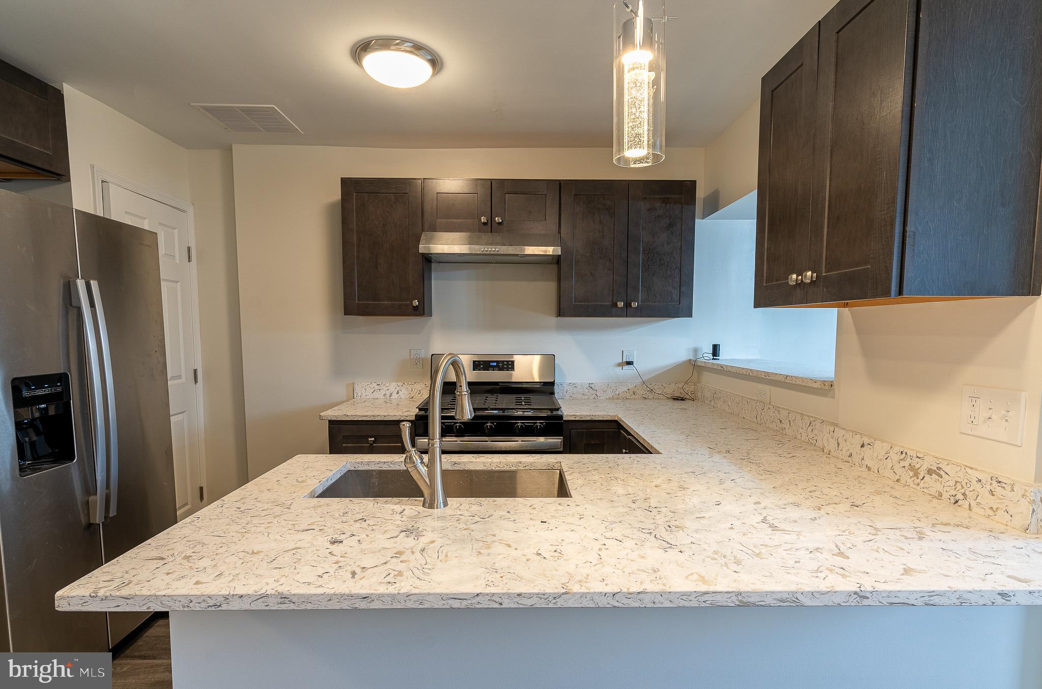 407 OLD RIVERSIDE ROAD