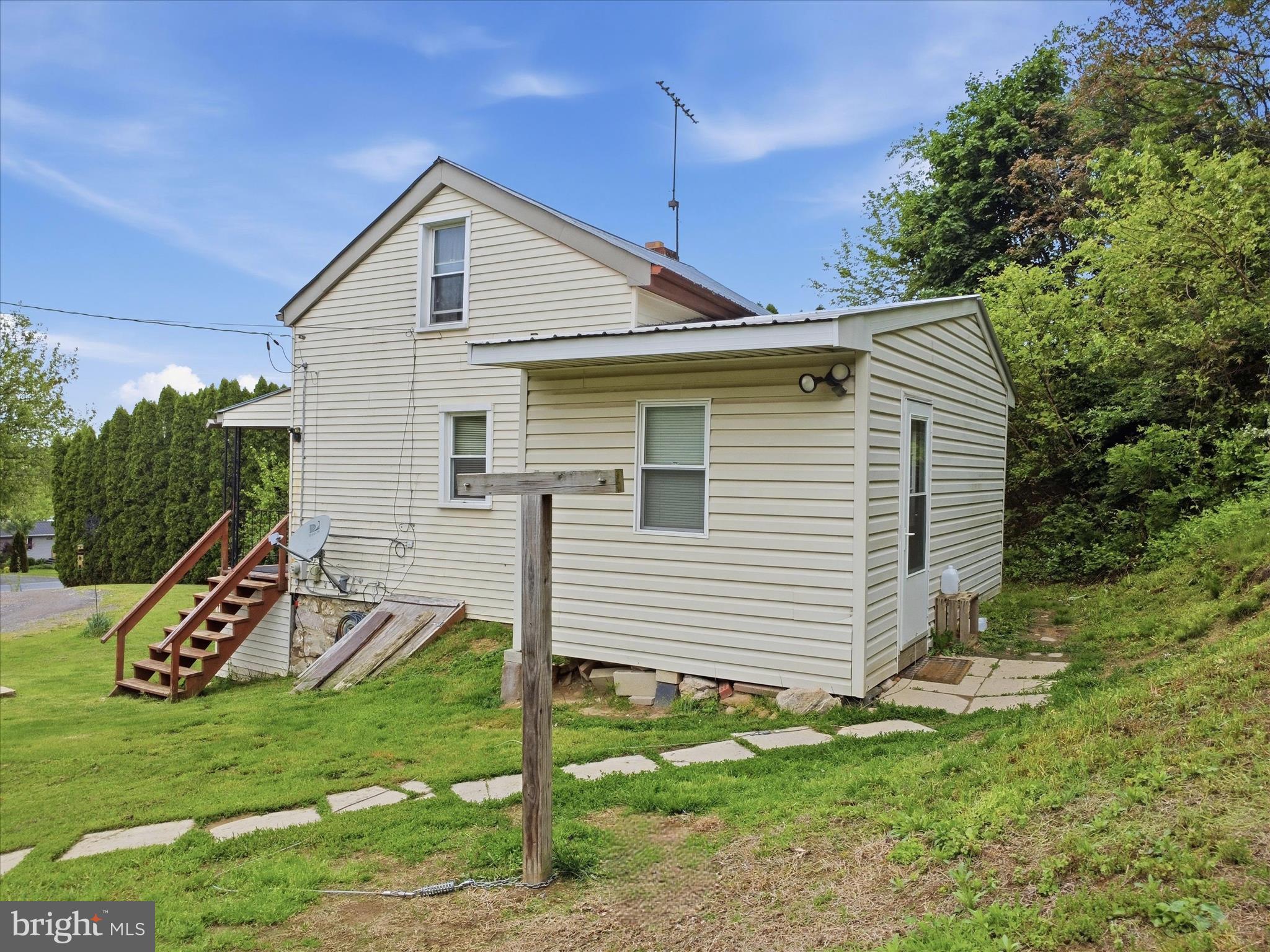 WAYNESBORO - Residential