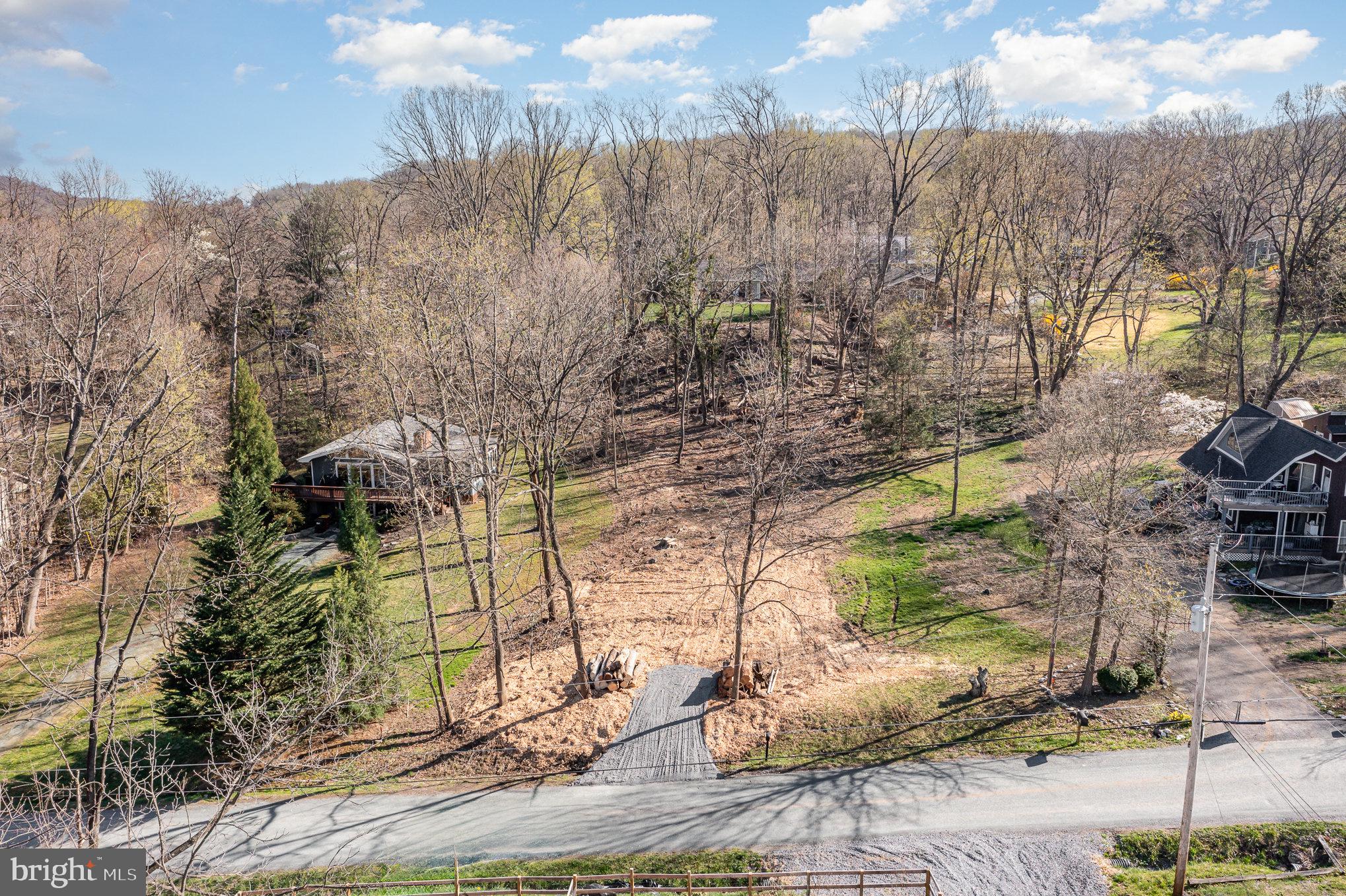 Build your dream home on this 0.52-acre lot in scenic Carroll Valley Borough, Fairfield, PA. Located within the Fairfield Area School District, this residential lot is perc-approved, includes an approved septic system, public water access, and a driveway already installed—making it ready for your custom or prefab build, saving you time and money.
With no builder tie-ins, you have the freedom to bring your own builder and plans. Enjoy a peaceful, rural setting with convenient access to local amenities, outdoor recreation, and major commuter routes. Just a short drive to Ski Liberty Resort, Gettysburg, Carlisle, York, Harrisburg, and Baltimore.
A great opportunity for those looking to build in a desirable, established community.