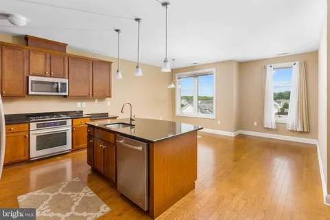 968 Robbinsville Edinburg Road Unit 306, Robbinsville, NJ MLS: NJME2063244