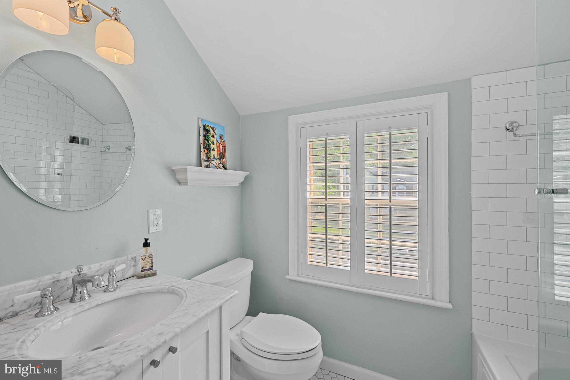 WOODACRES - Residential