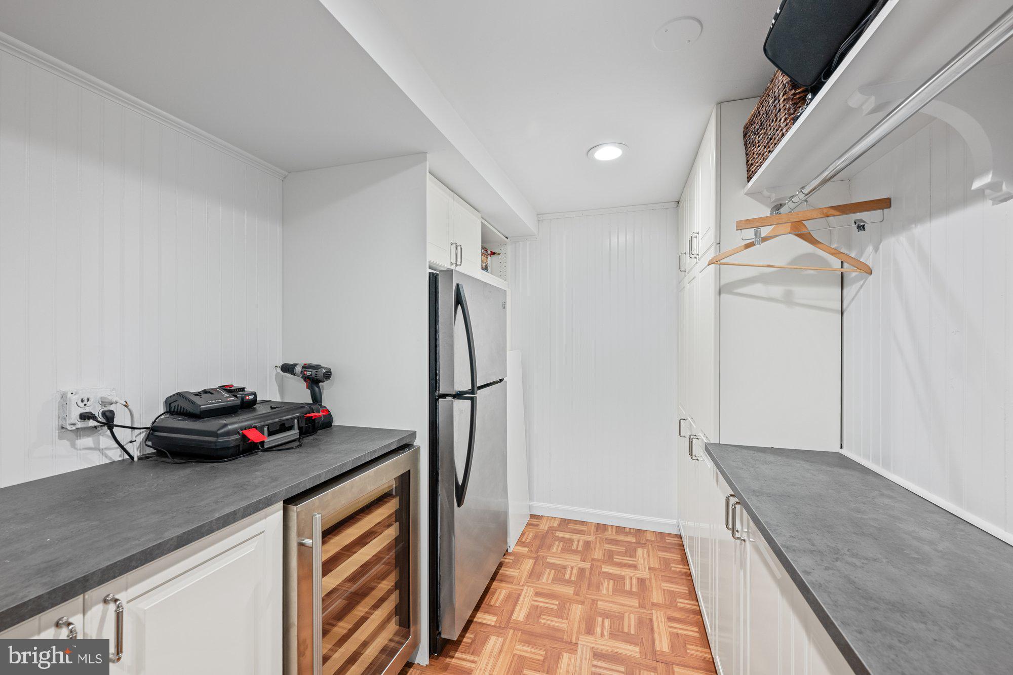 WOODACRES - Residential