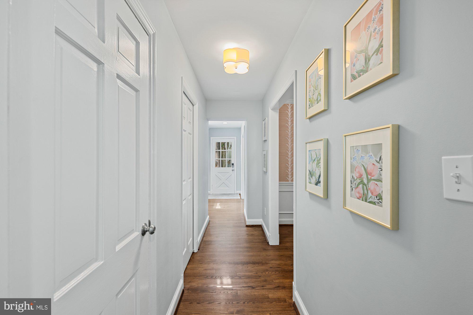 WOODACRES - Residential