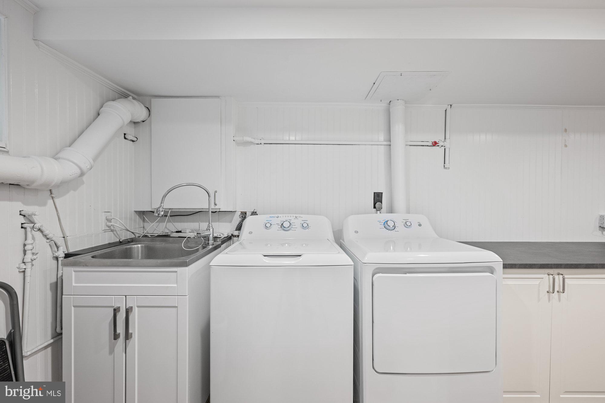 WOODACRES - Residential