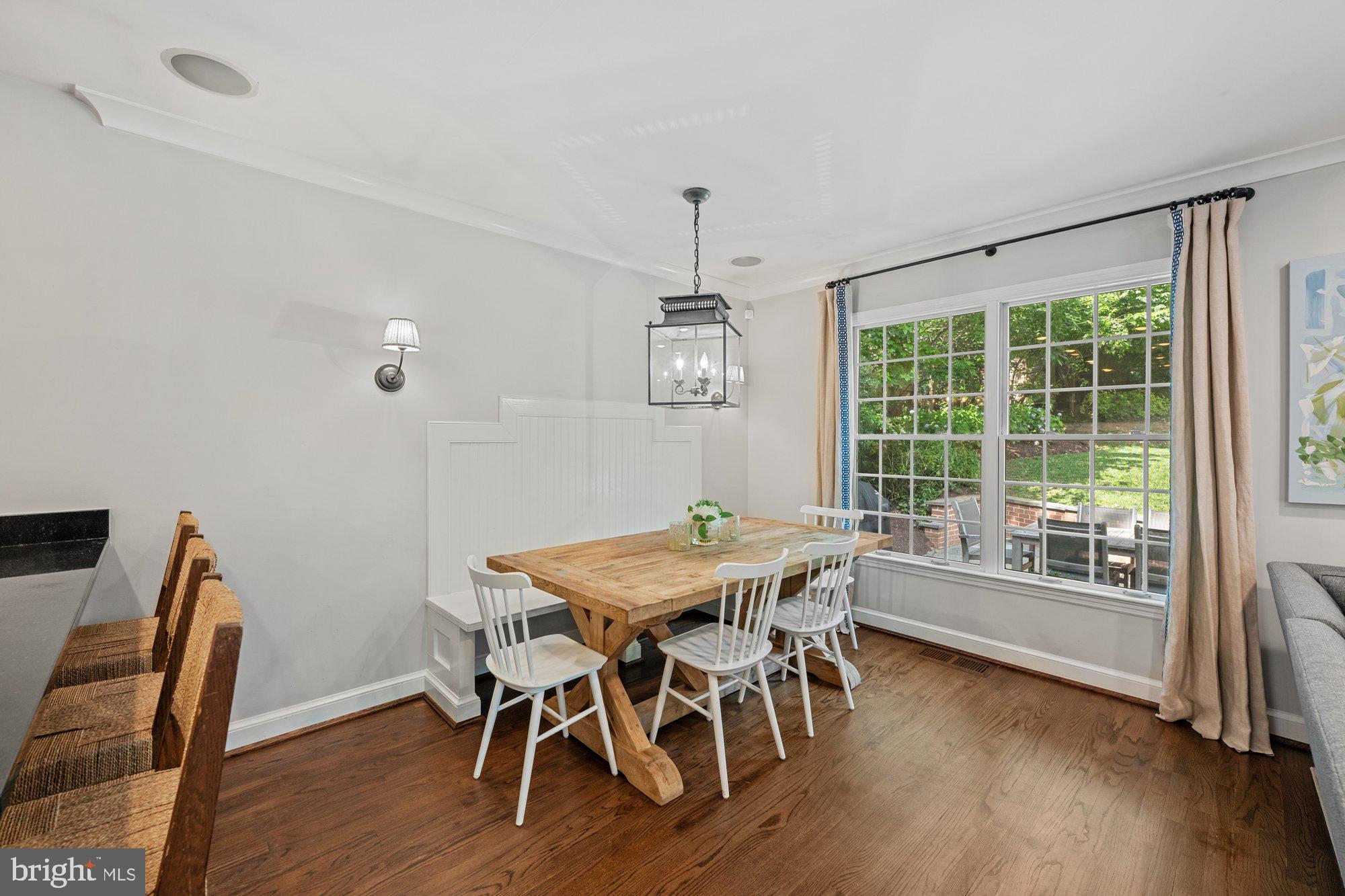 WOODACRES - Residential