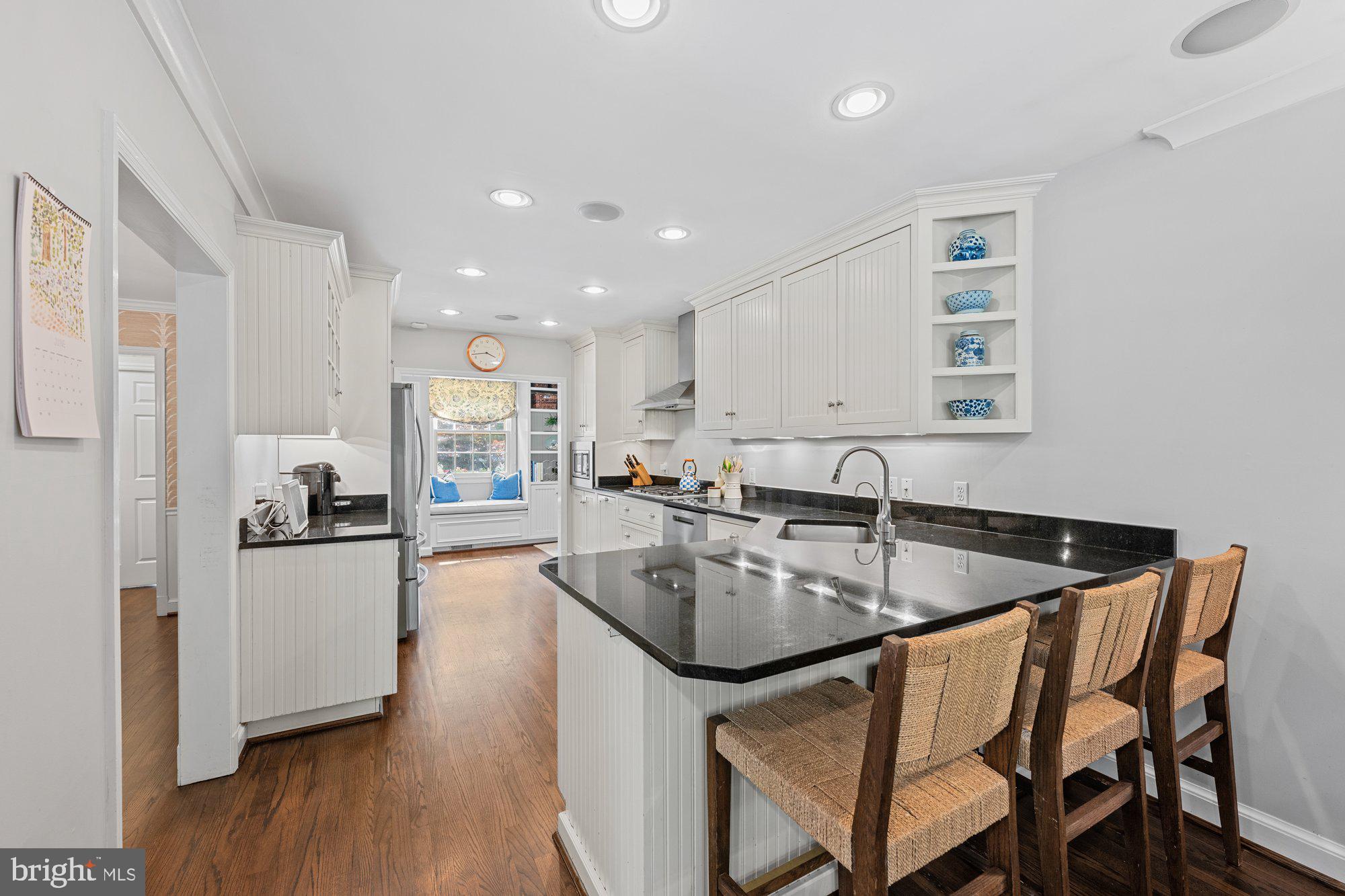 WOODACRES - Residential