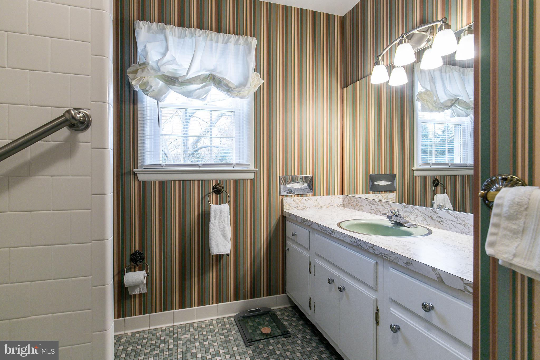 HAZEL RIDGE - Residential