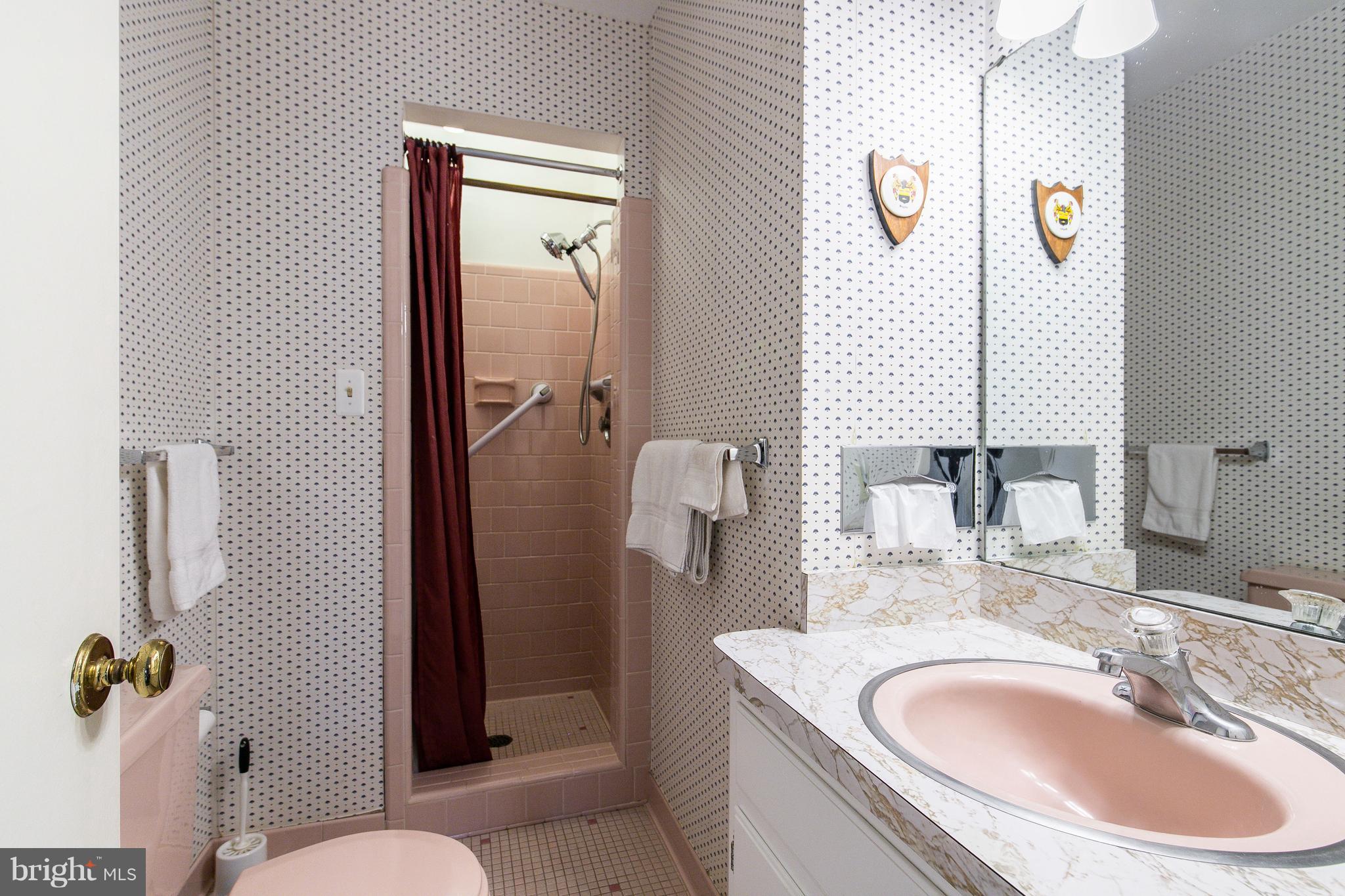 HAZEL RIDGE - Residential