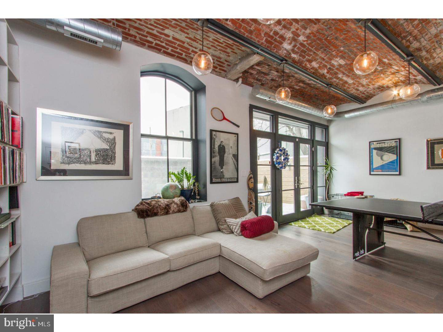 FAIRMOUNT - Residential