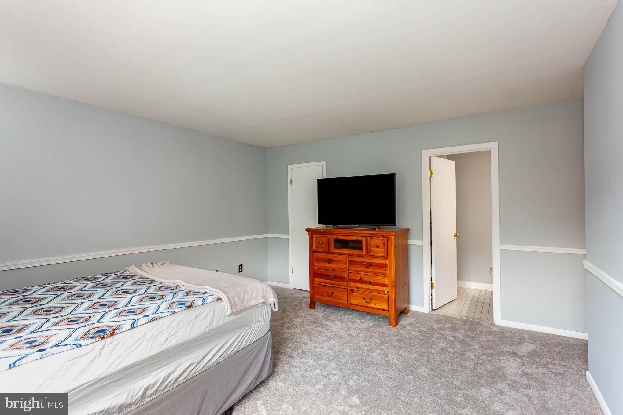 CHAPEL VILLAGE - Residential