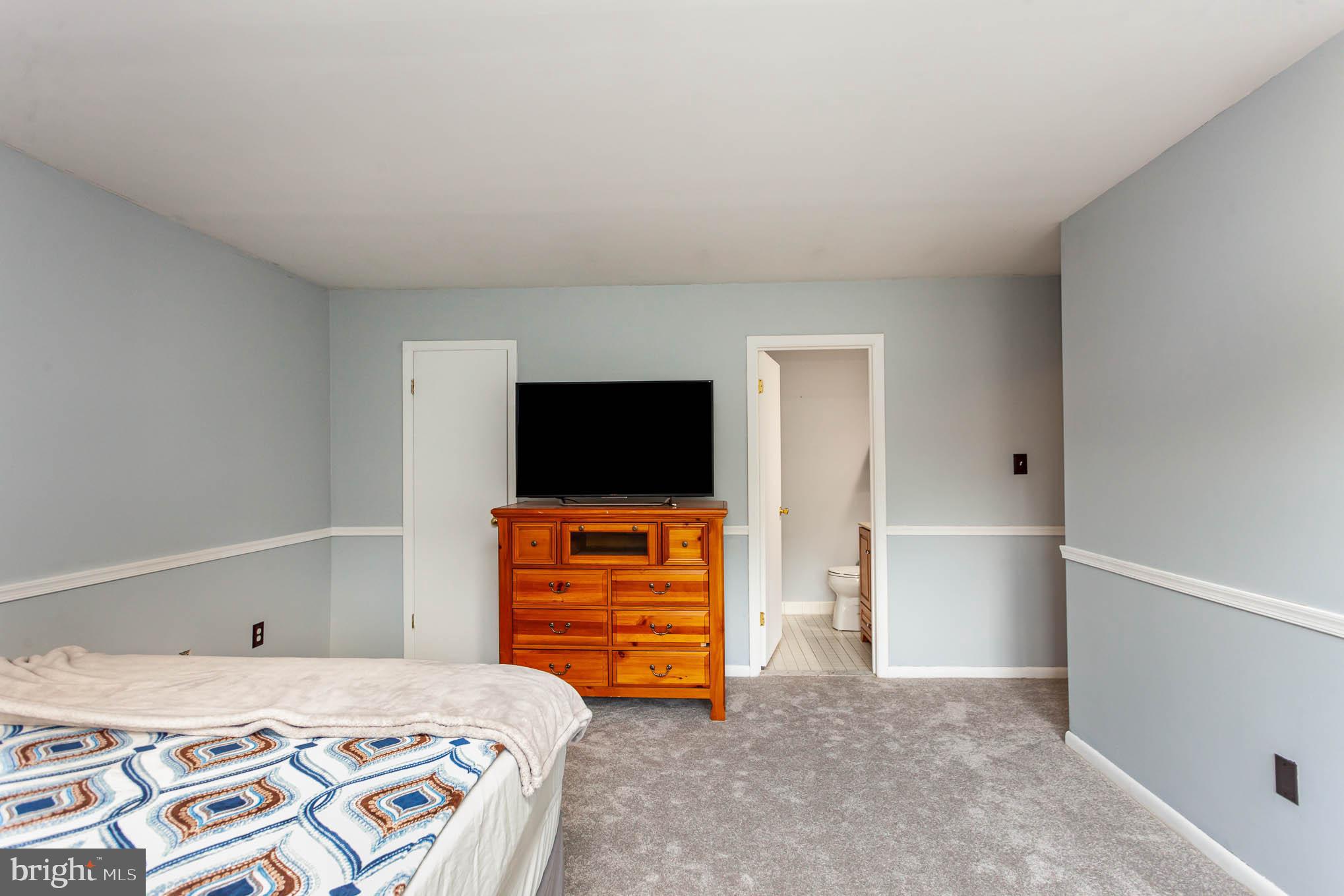 CHAPEL VILLAGE - Residential