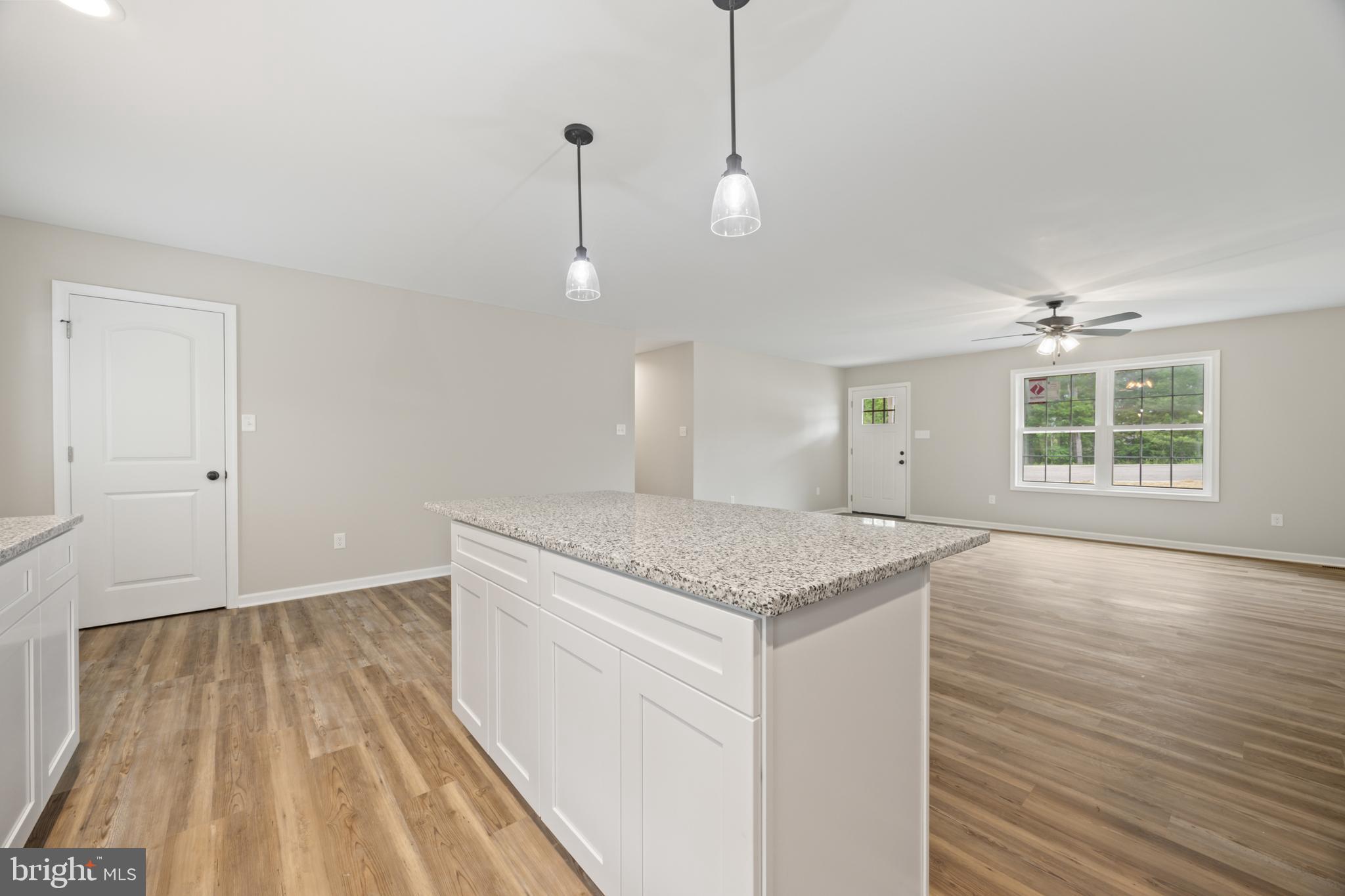 CREEK VALLEY - Residential