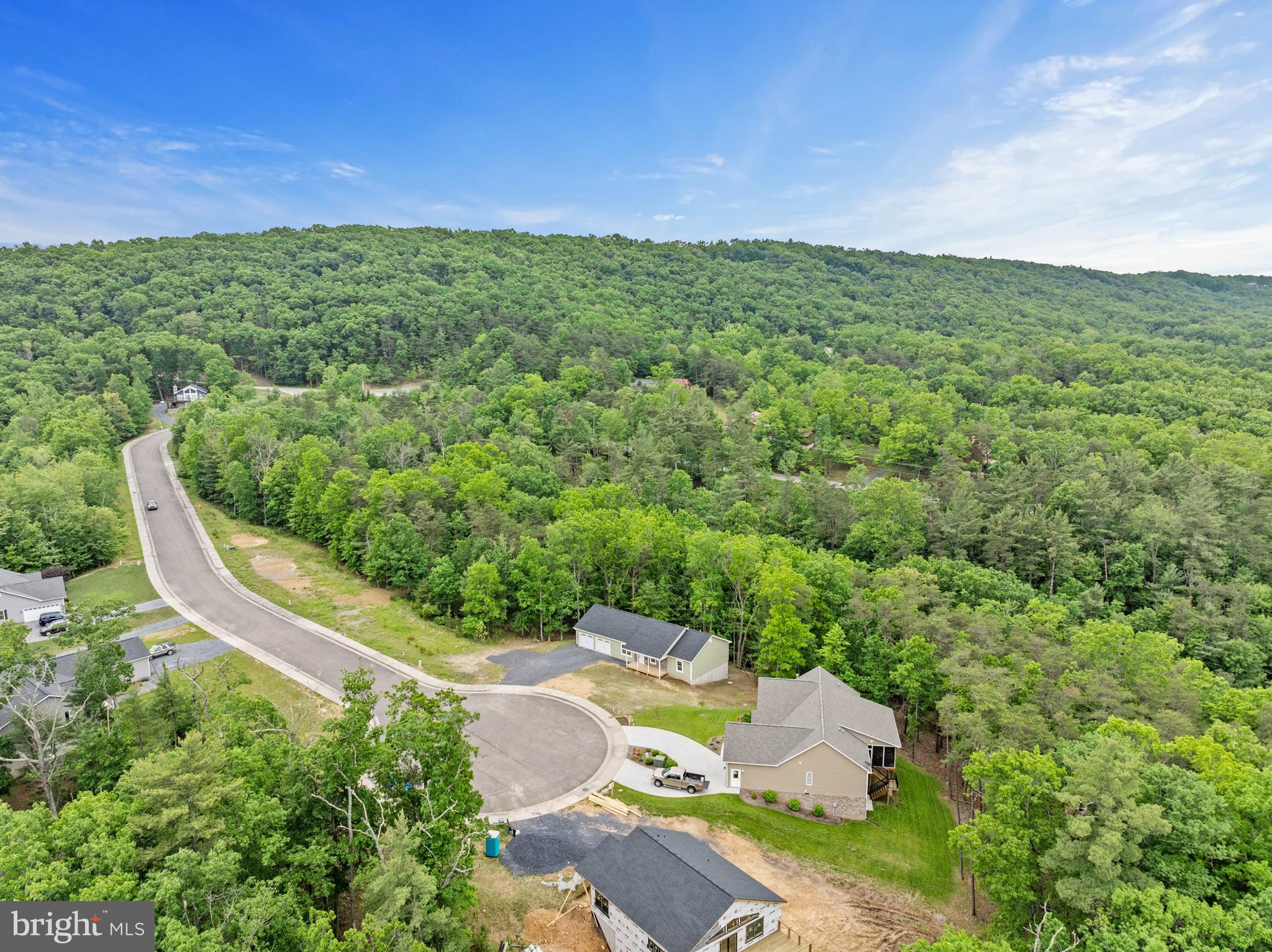 CREEK VALLEY - Residential