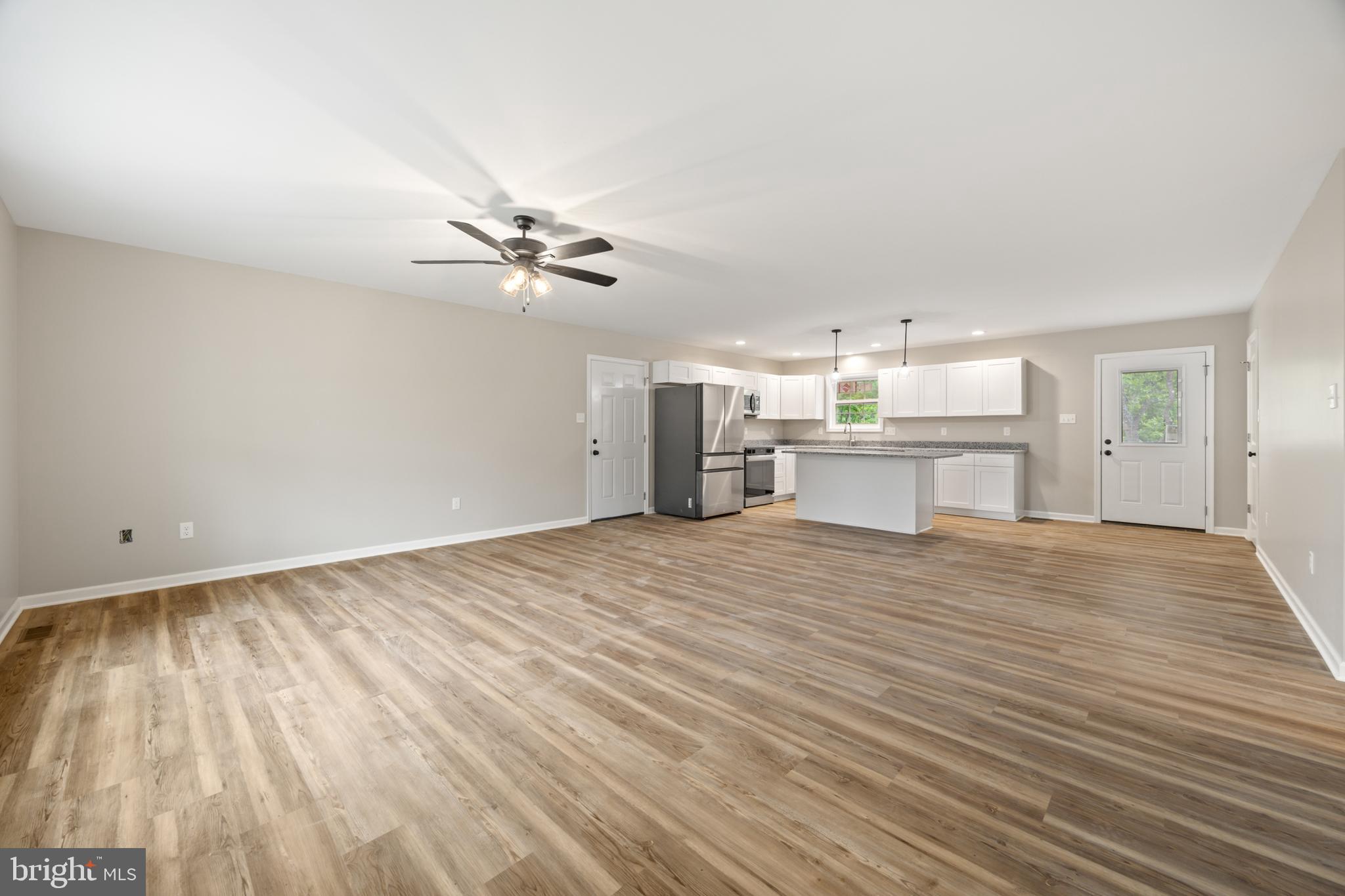 CREEK VALLEY - Residential