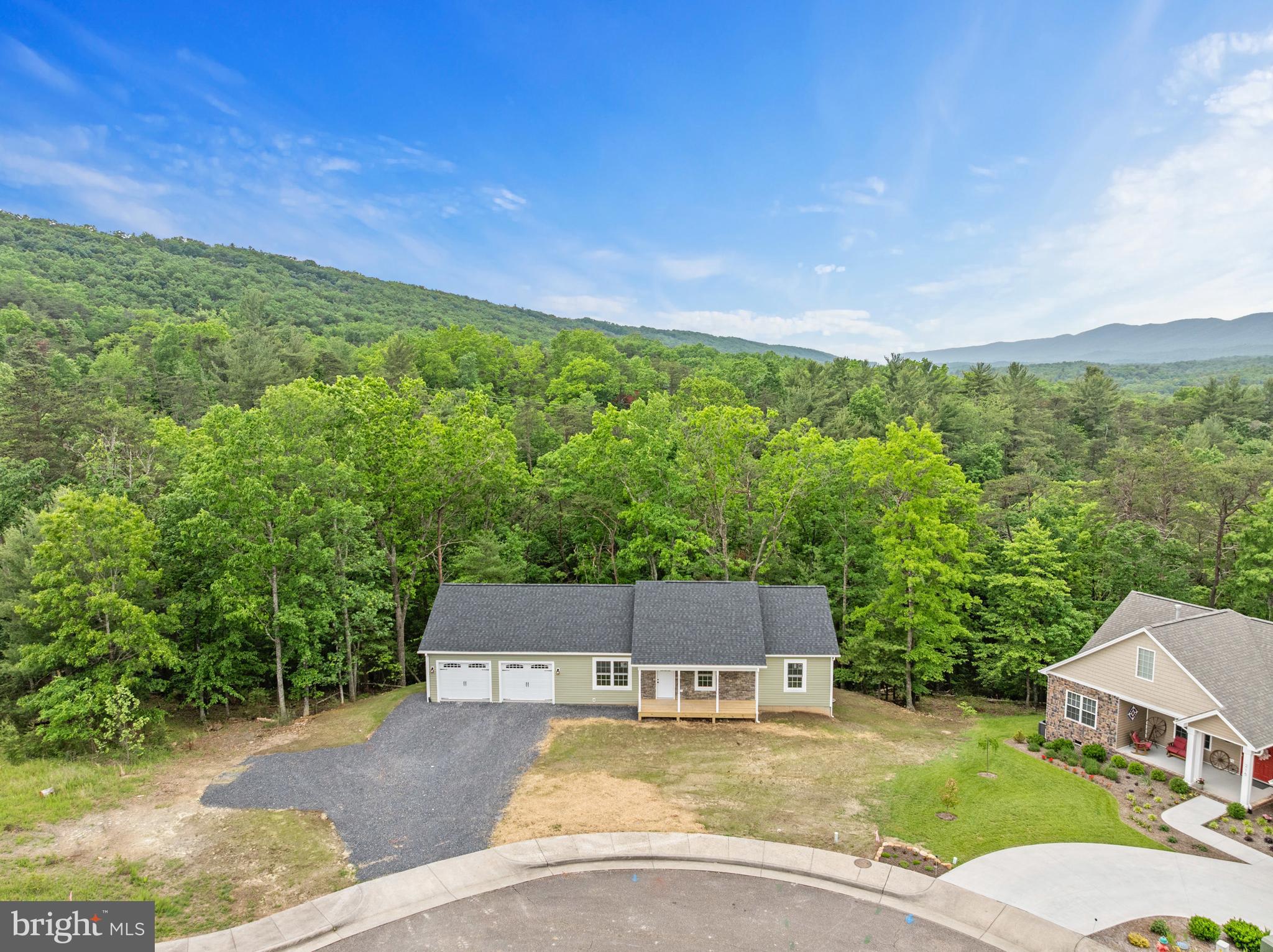 CREEK VALLEY - Residential