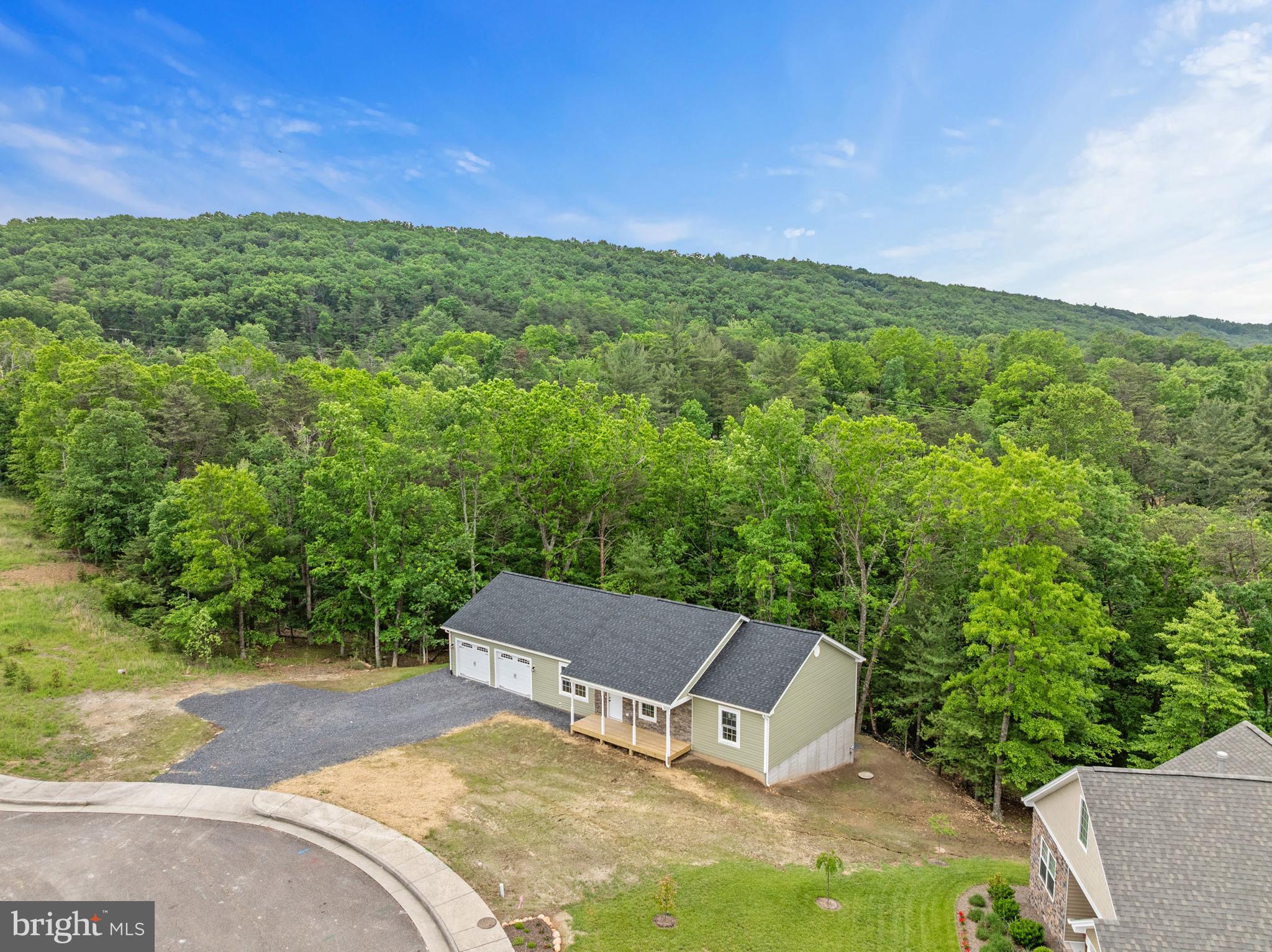 CREEK VALLEY - Residential